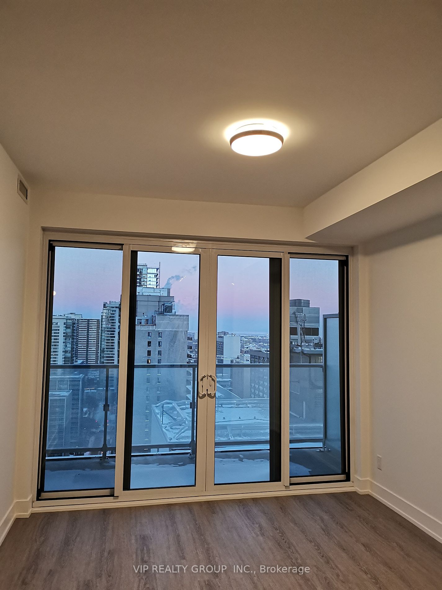 7 Grenville Street #2606