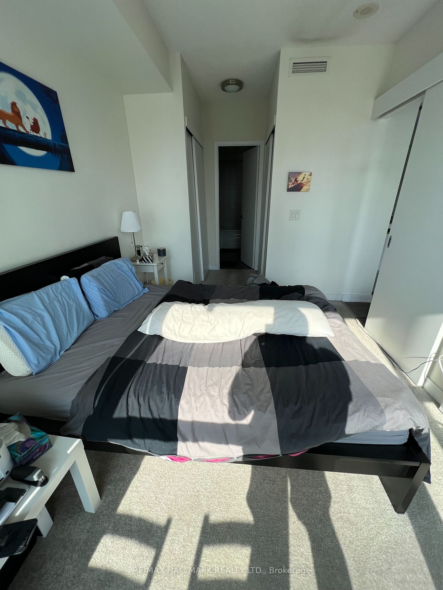 110 Charles St E, #2905