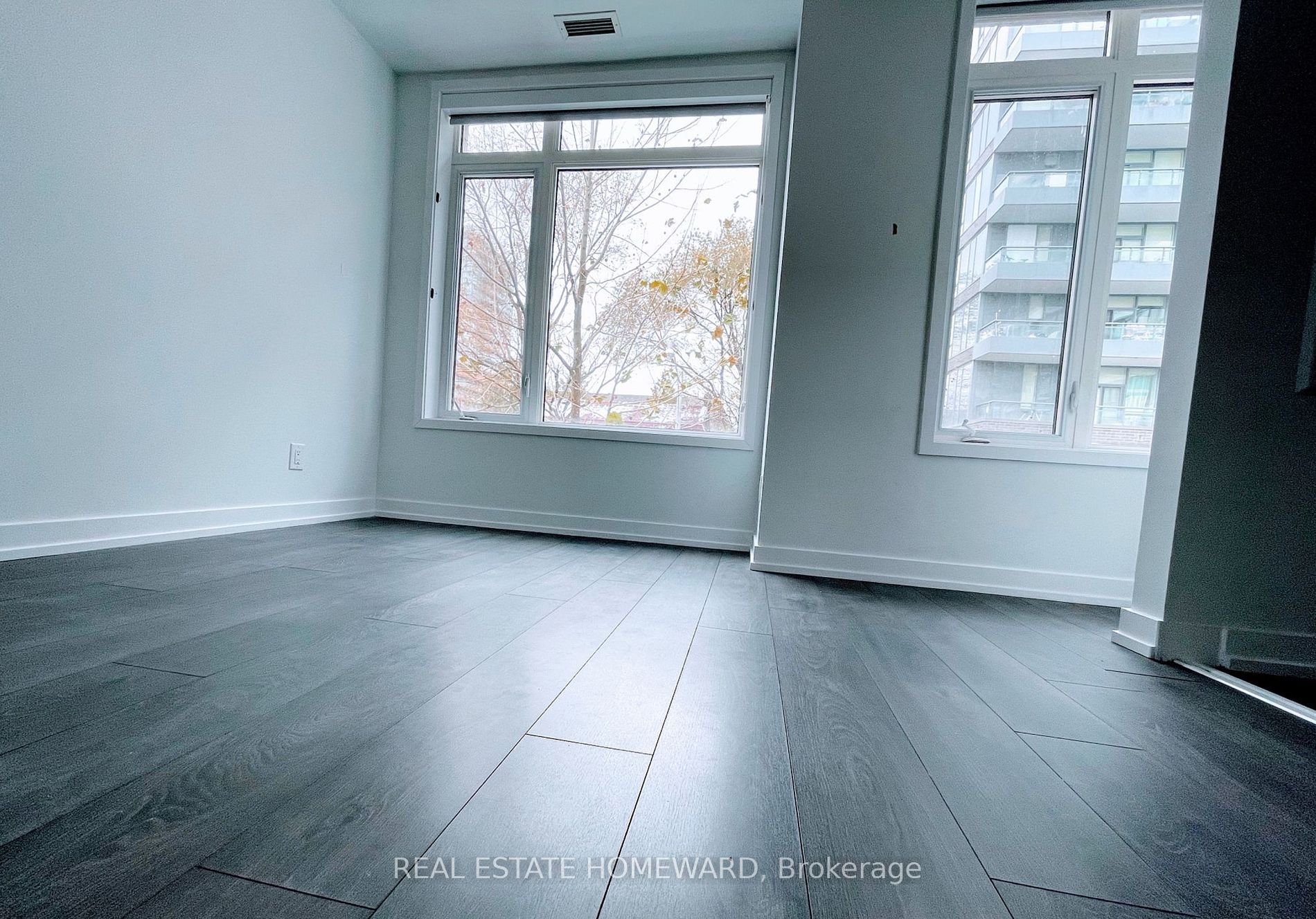 17 St. Bartholomew Street, #17