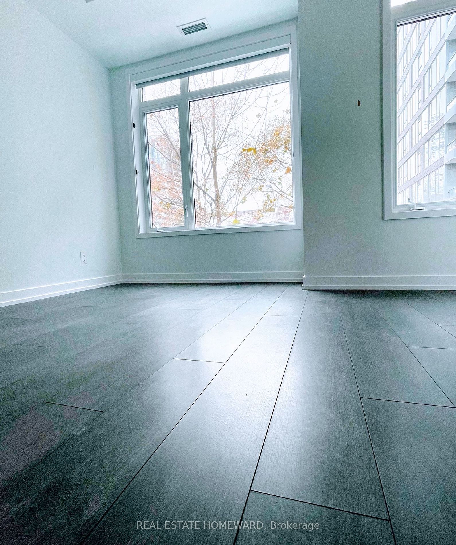 17 St. Bartholomew Street, #17