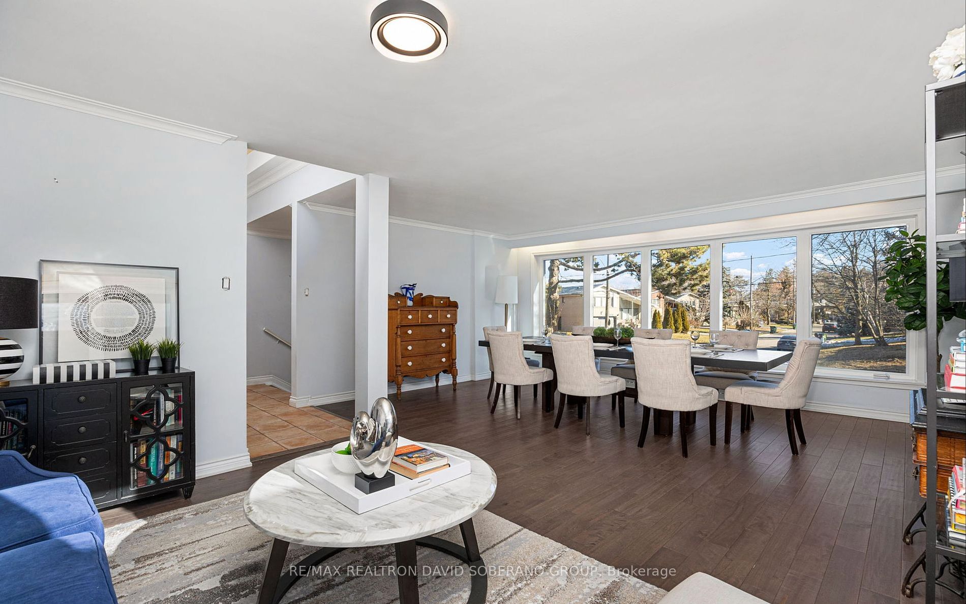 24 Cedar Springs Grve