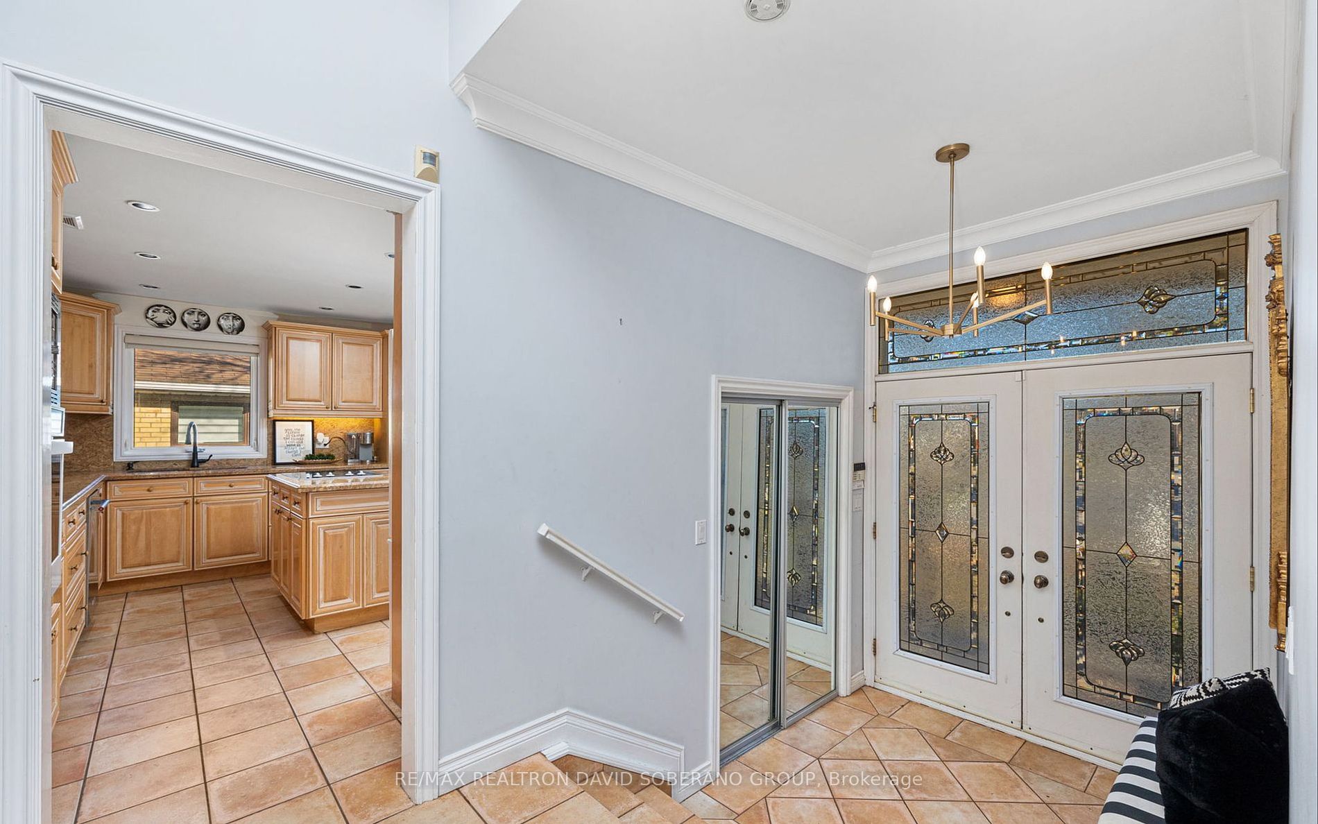 24 Cedar Springs Grve