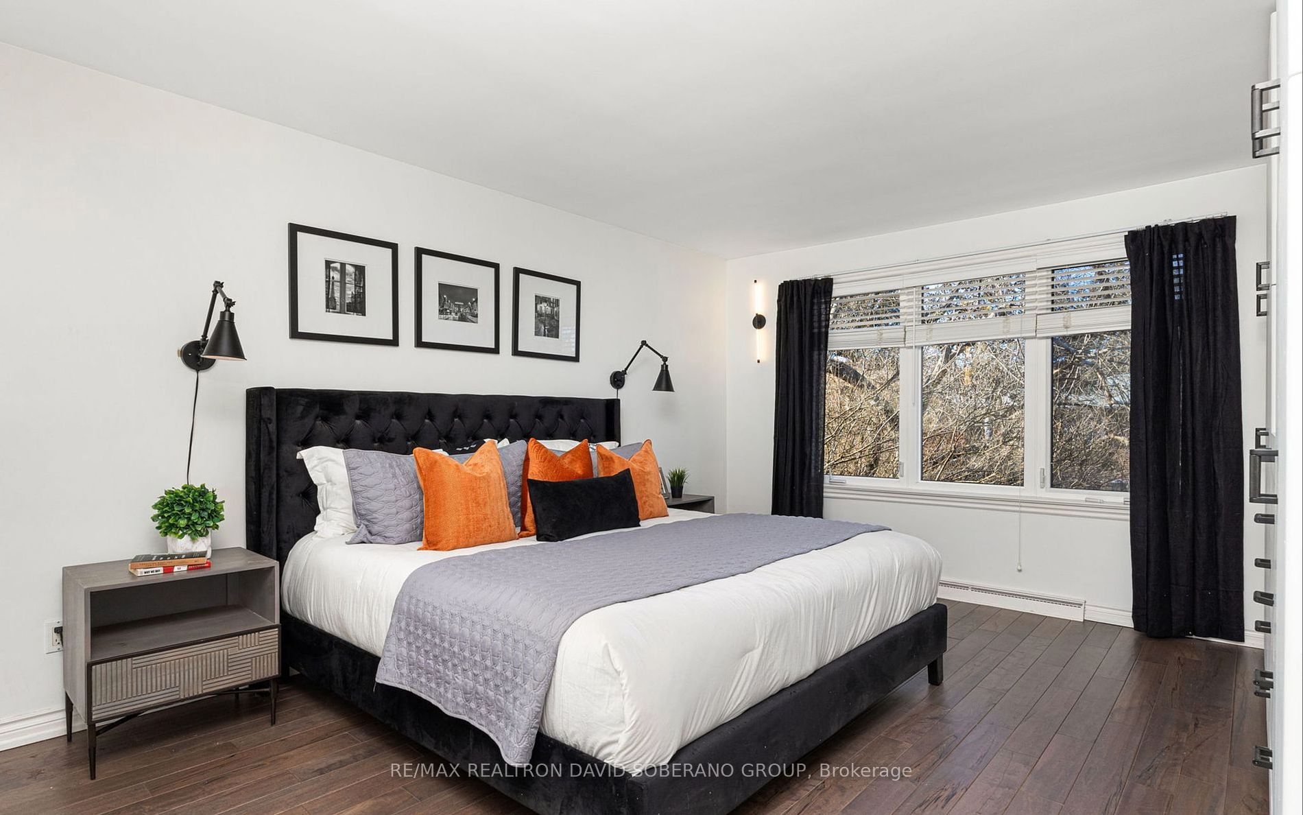 24 Cedar Springs Grve