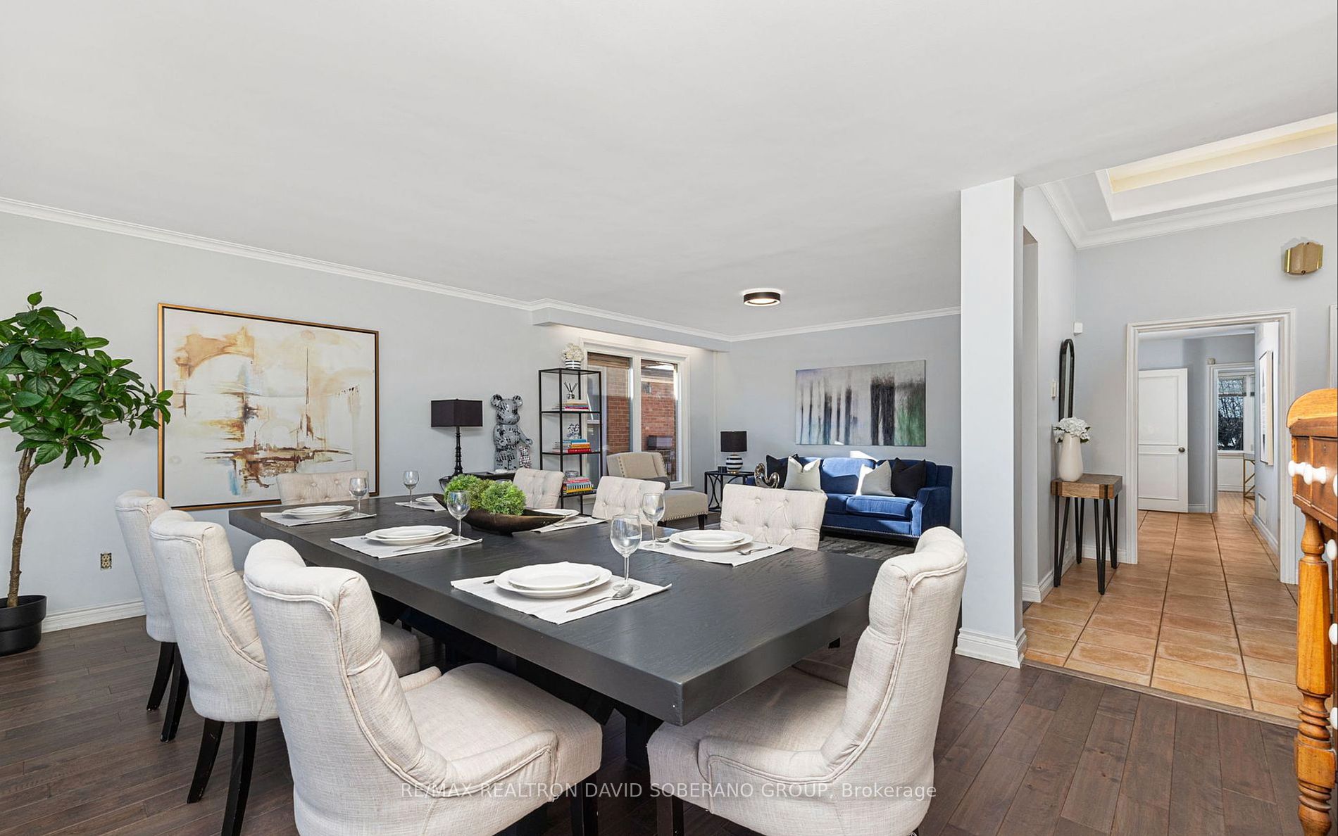 24 Cedar Springs Grve