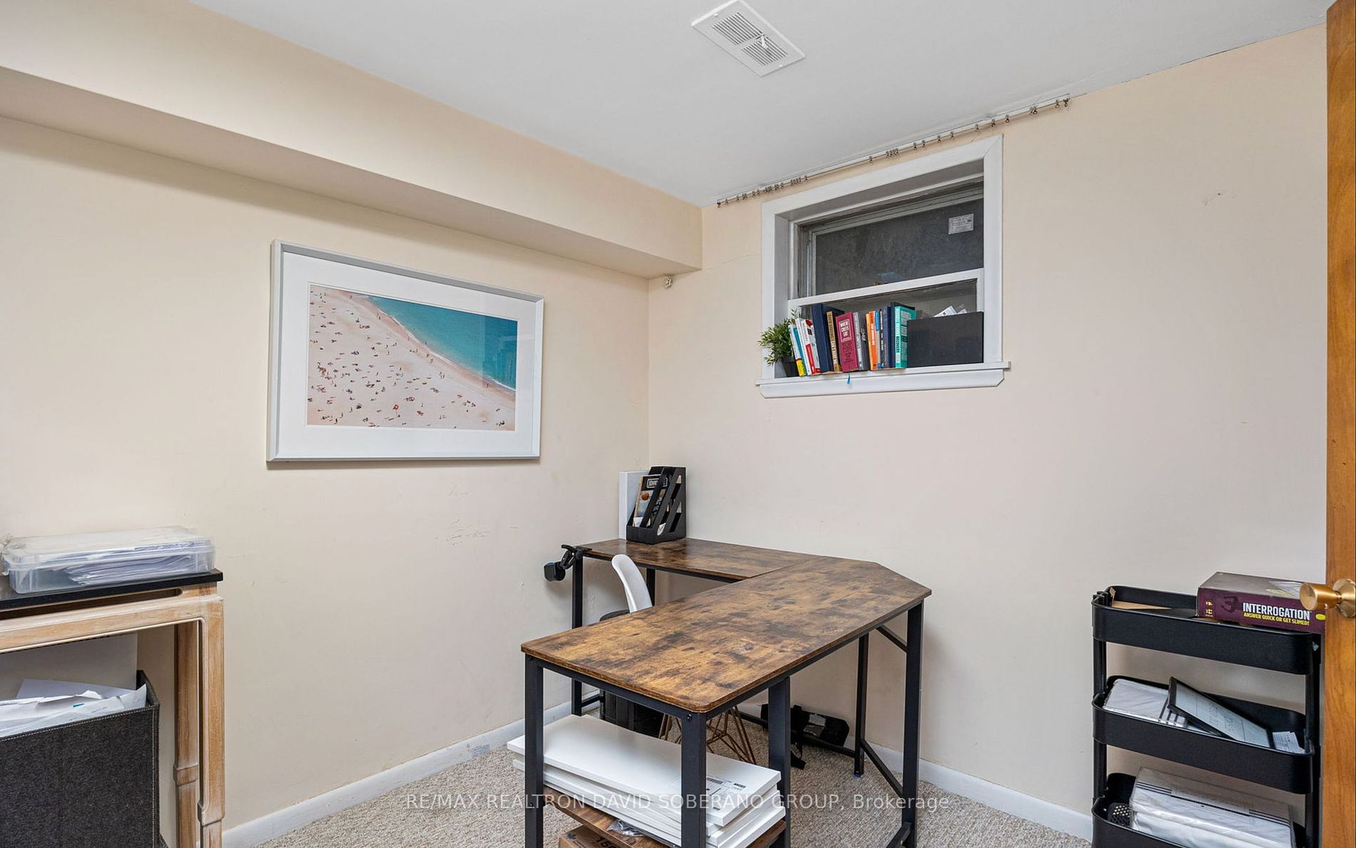 24 Cedar Springs Grve