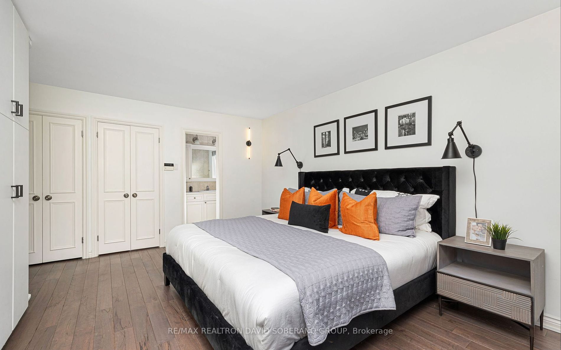 24 Cedar Springs Grve