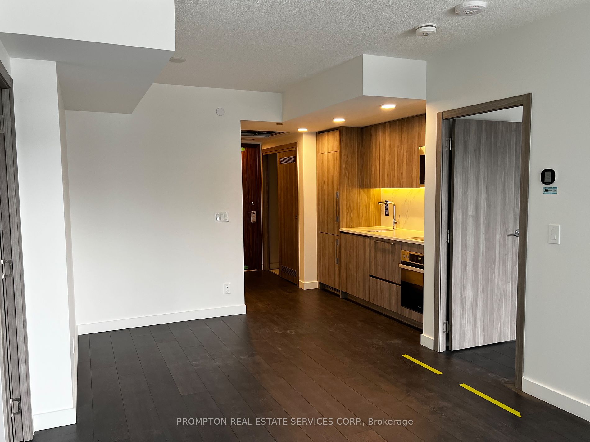 38 Widmer Street #1805