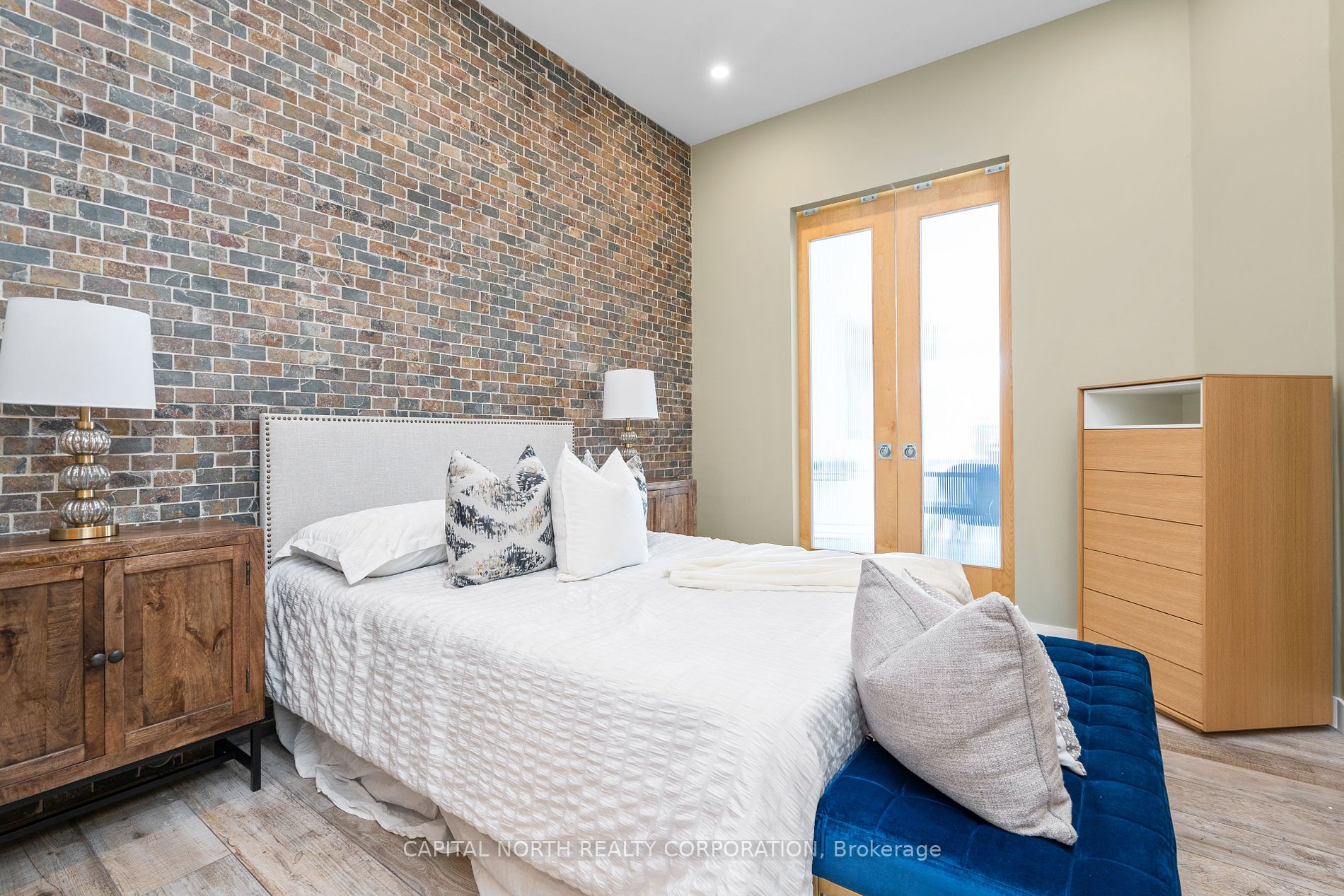 155 Dalhousie St, #712