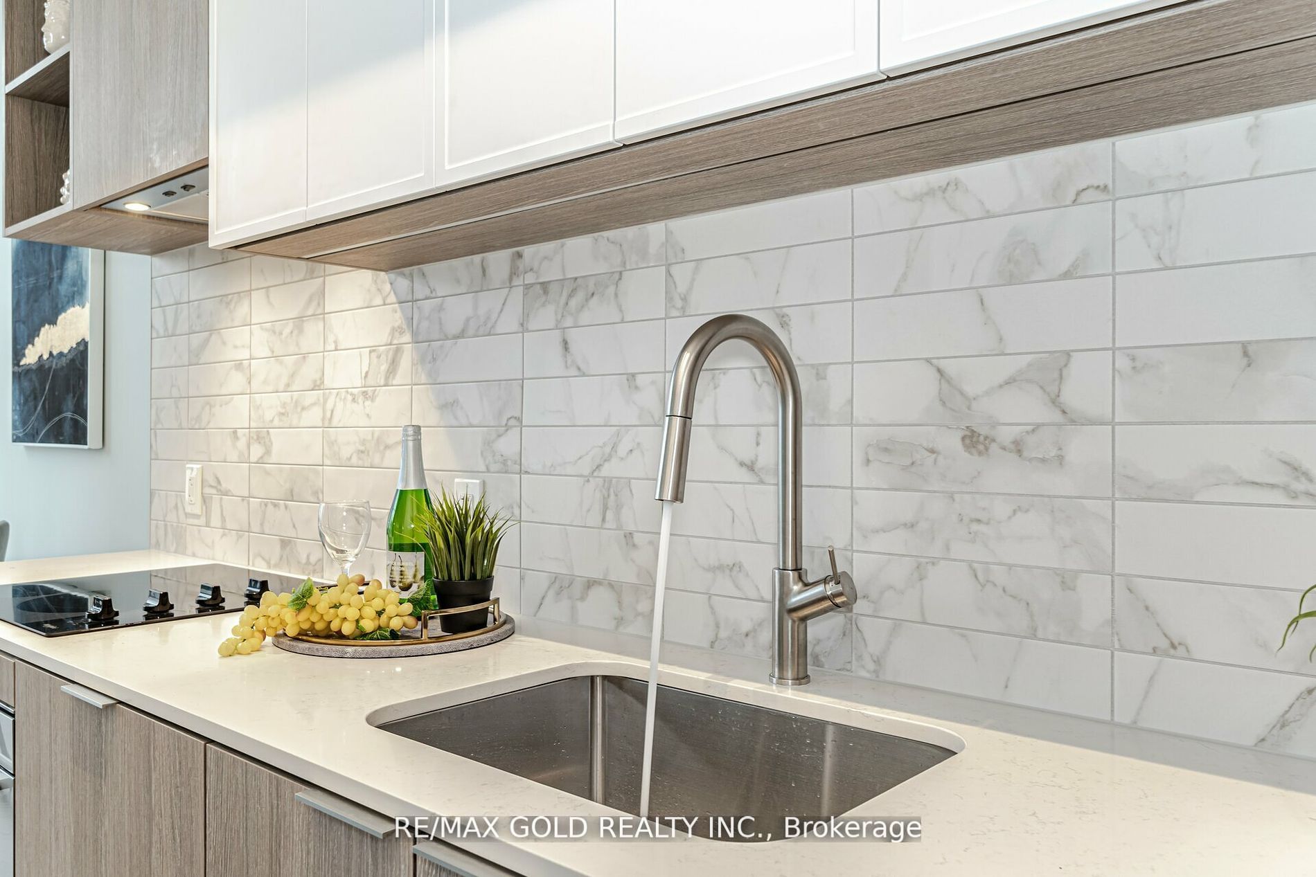 2020 Bathurst Street #216