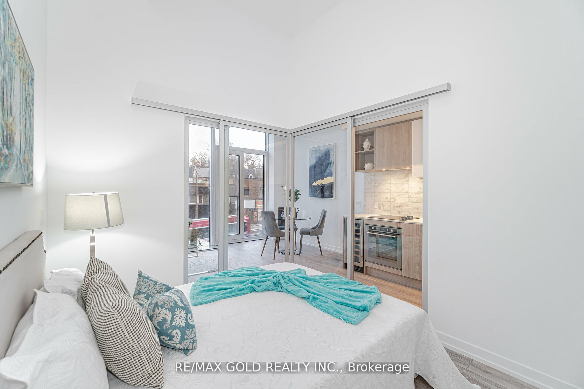 2020 Bathurst Street #216