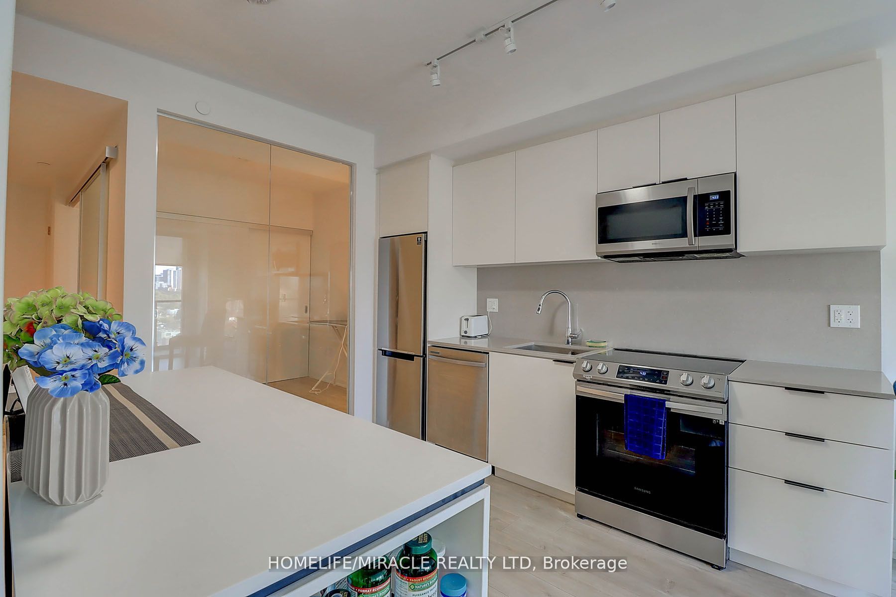 50 Power St, #1330