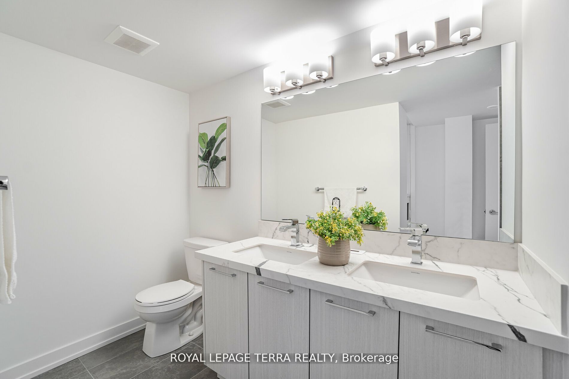 871 Sheppard Ave W, #28
