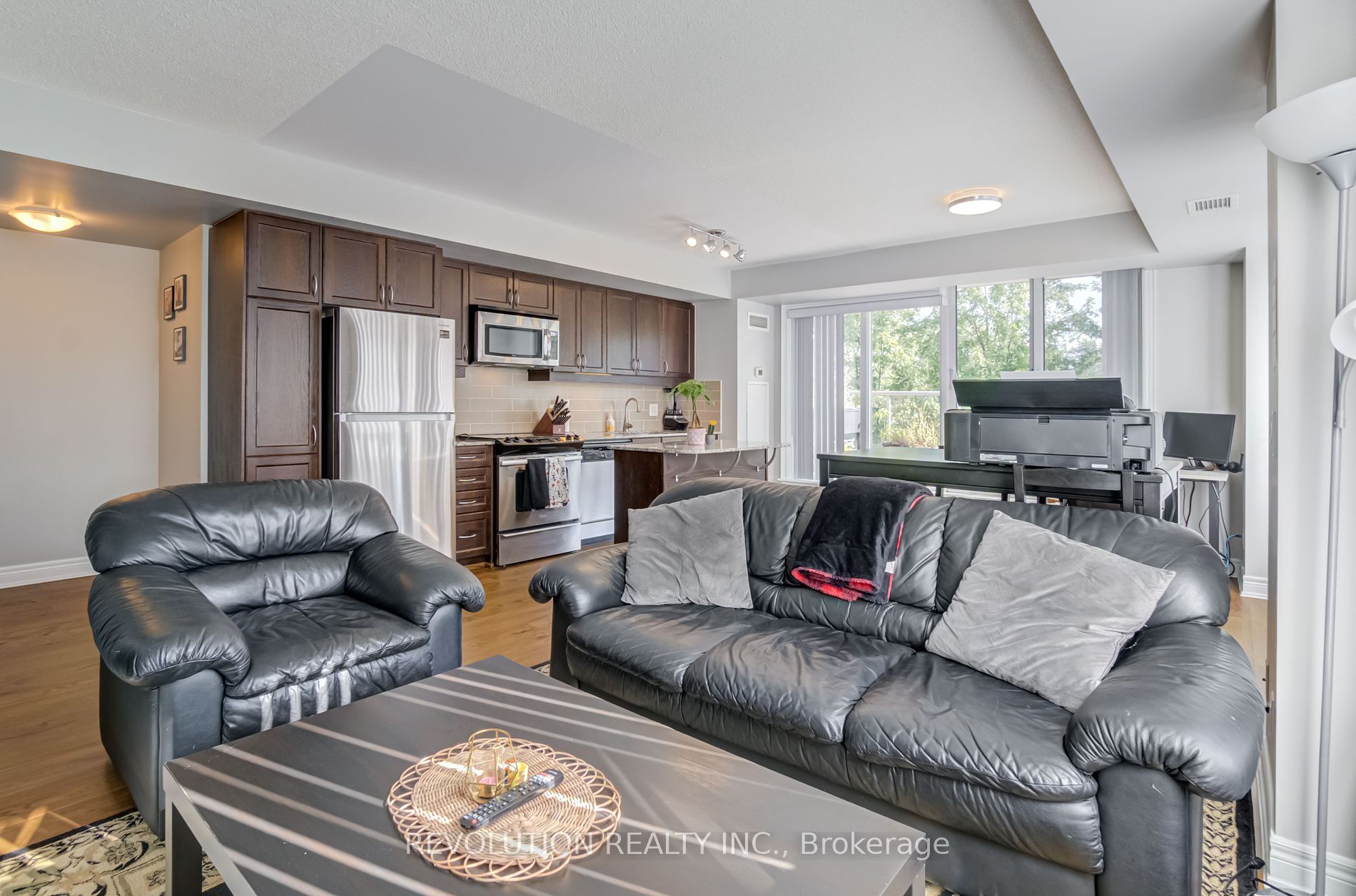 701 Sheppard Ave W, #318