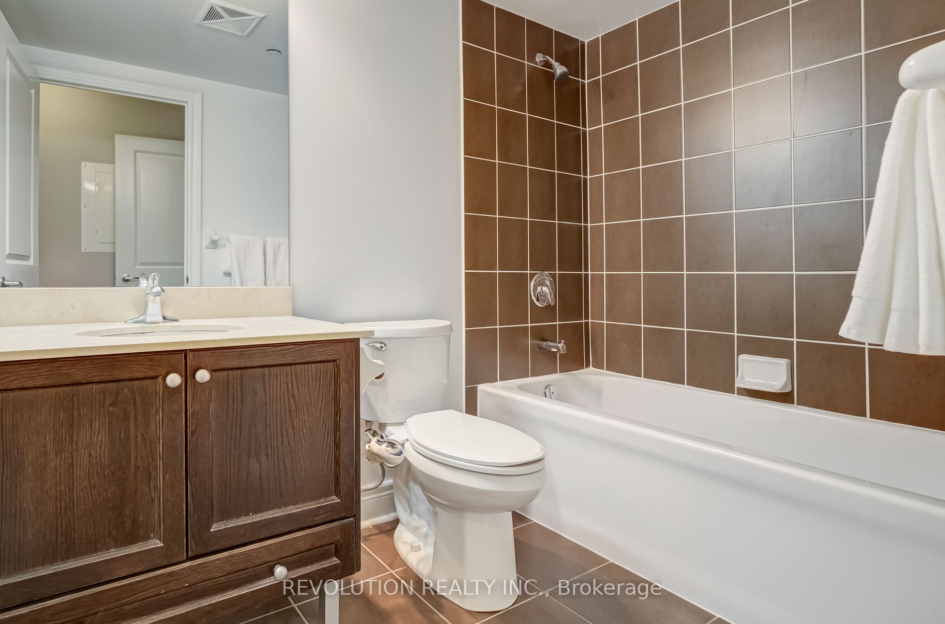 701 Sheppard Ave W, #318