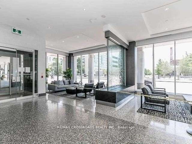 218 Queens Quay W, #1011