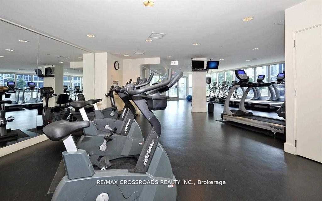 218 Queens Quay W, #1011