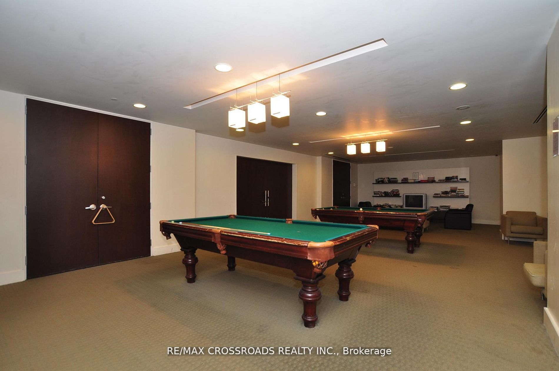 218 Queens Quay W, #1011