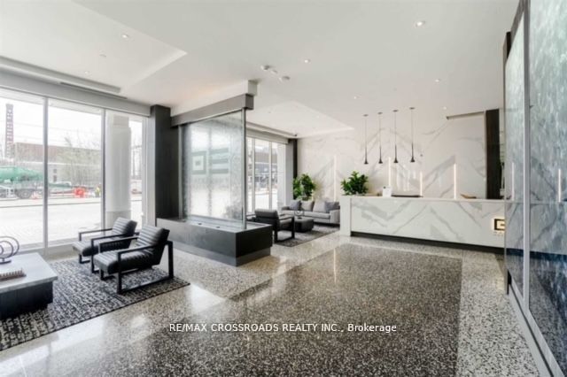 218 Queens Quay W, #1011