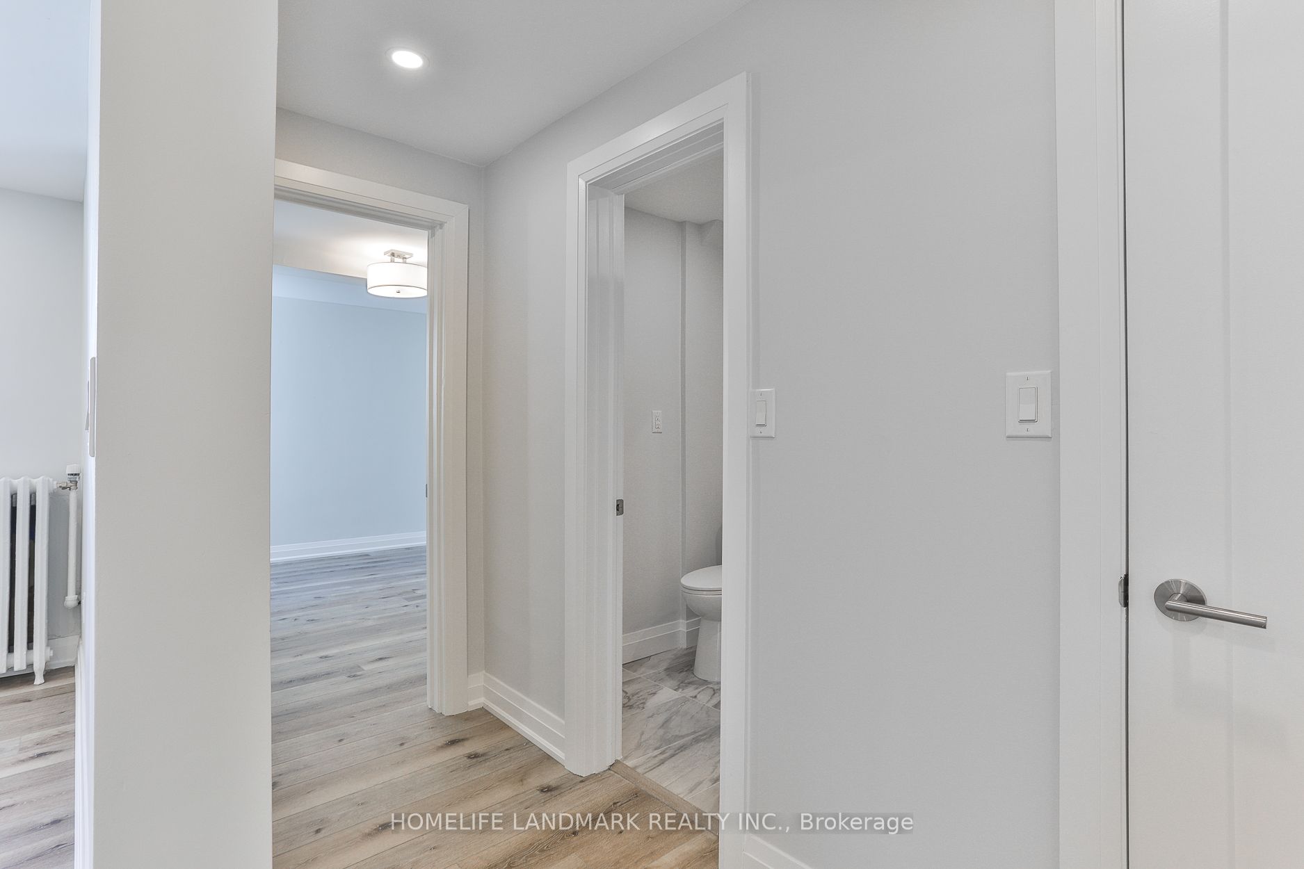 697 Eglinton Avenue W, #304