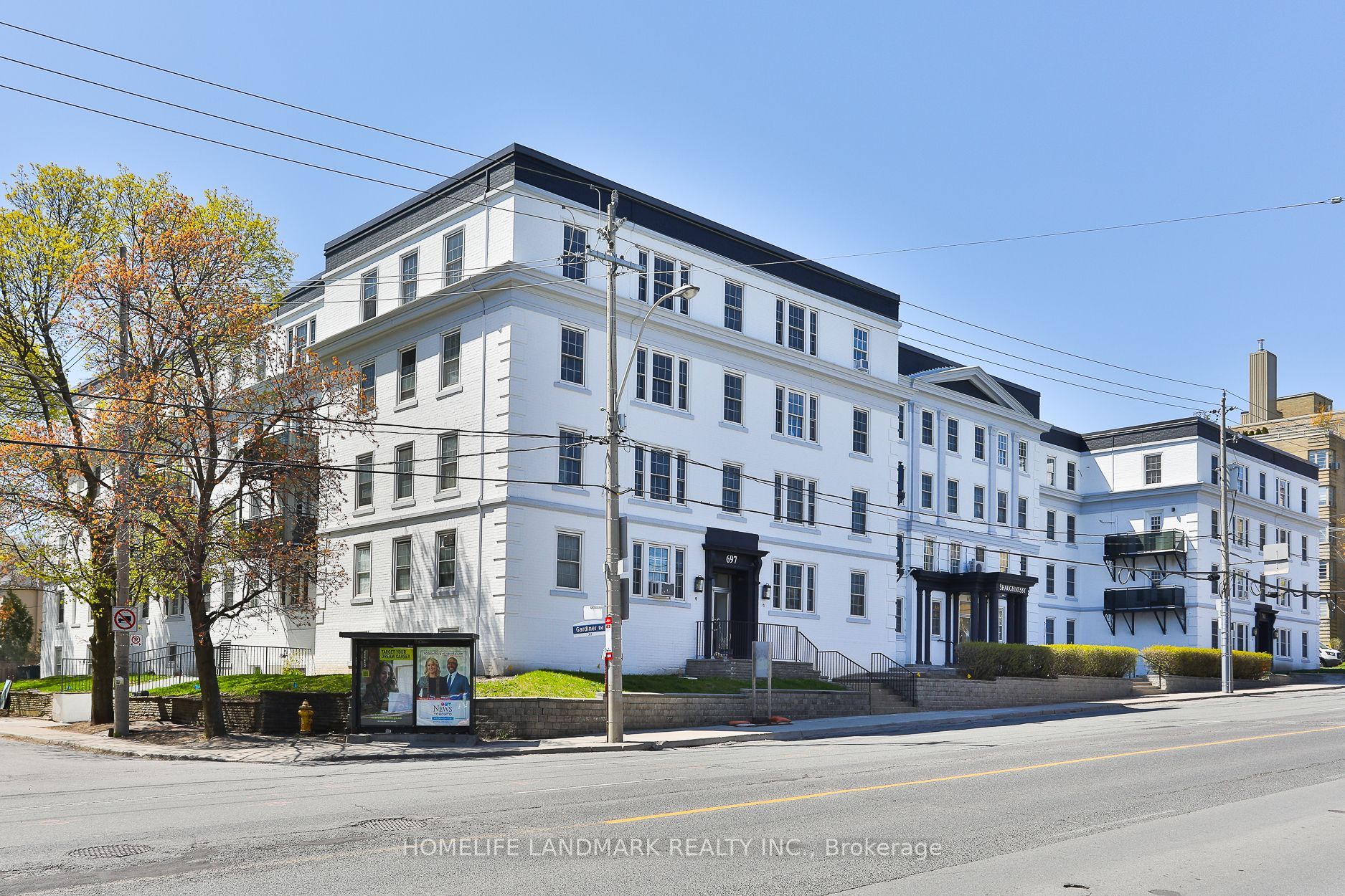 697 Eglinton Avenue W, #304