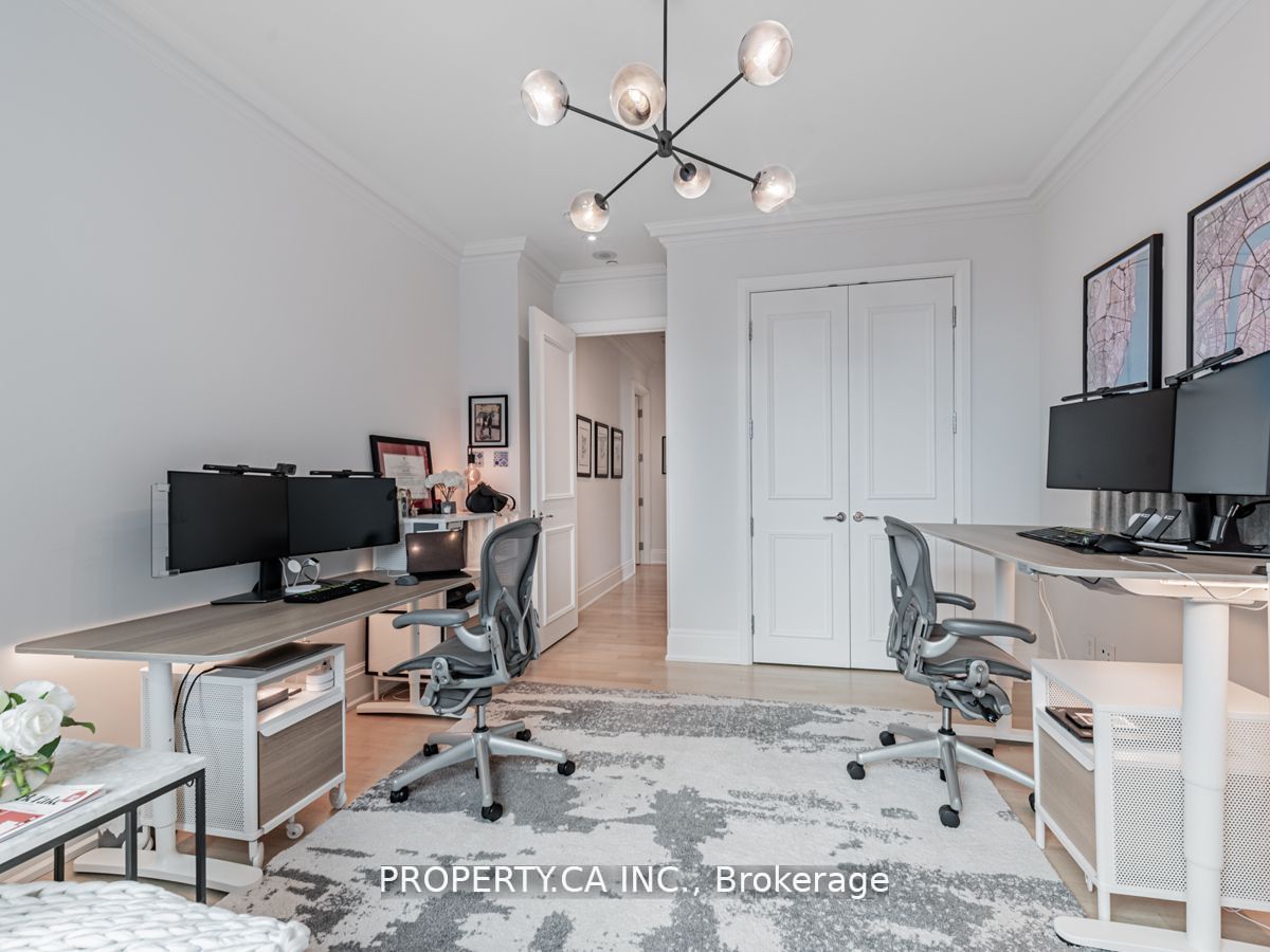311 Bay St, #3504