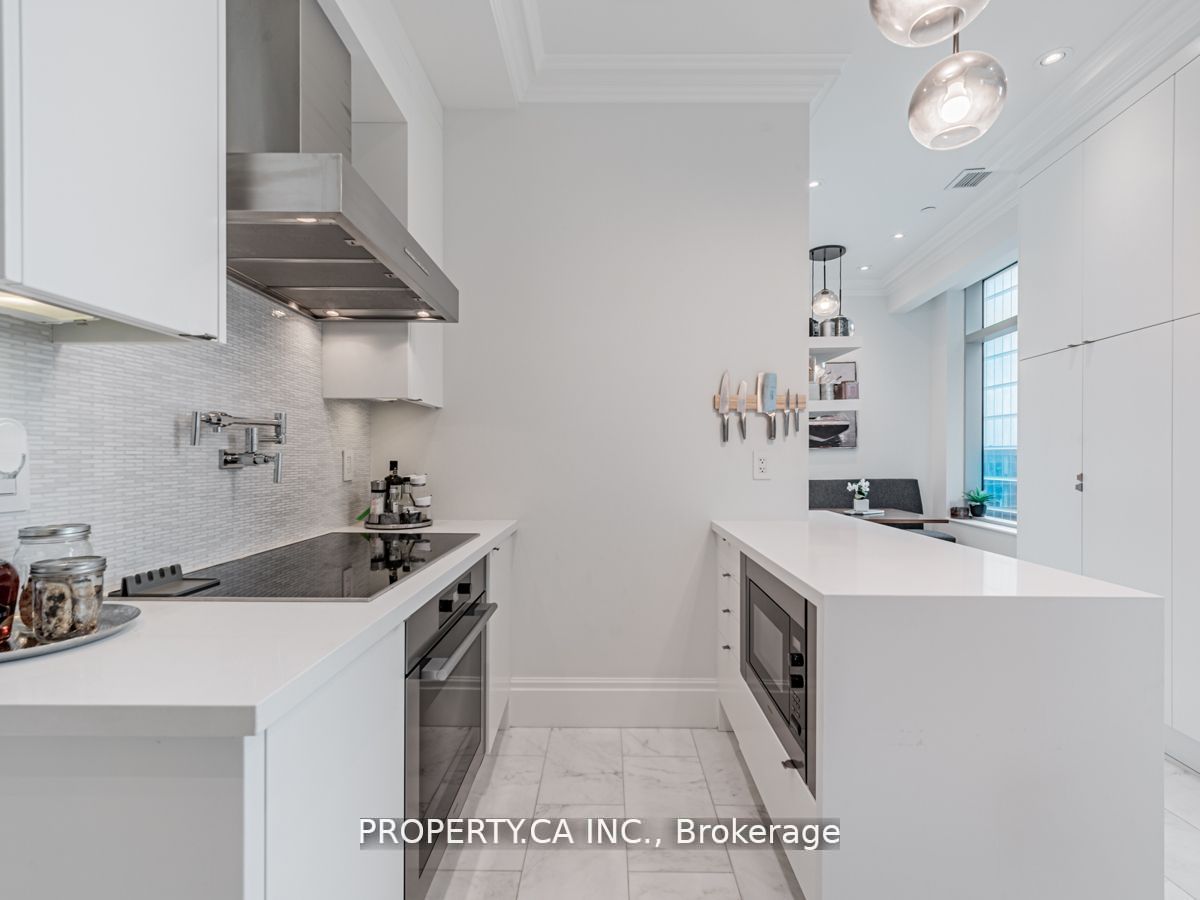 311 Bay St, #3504