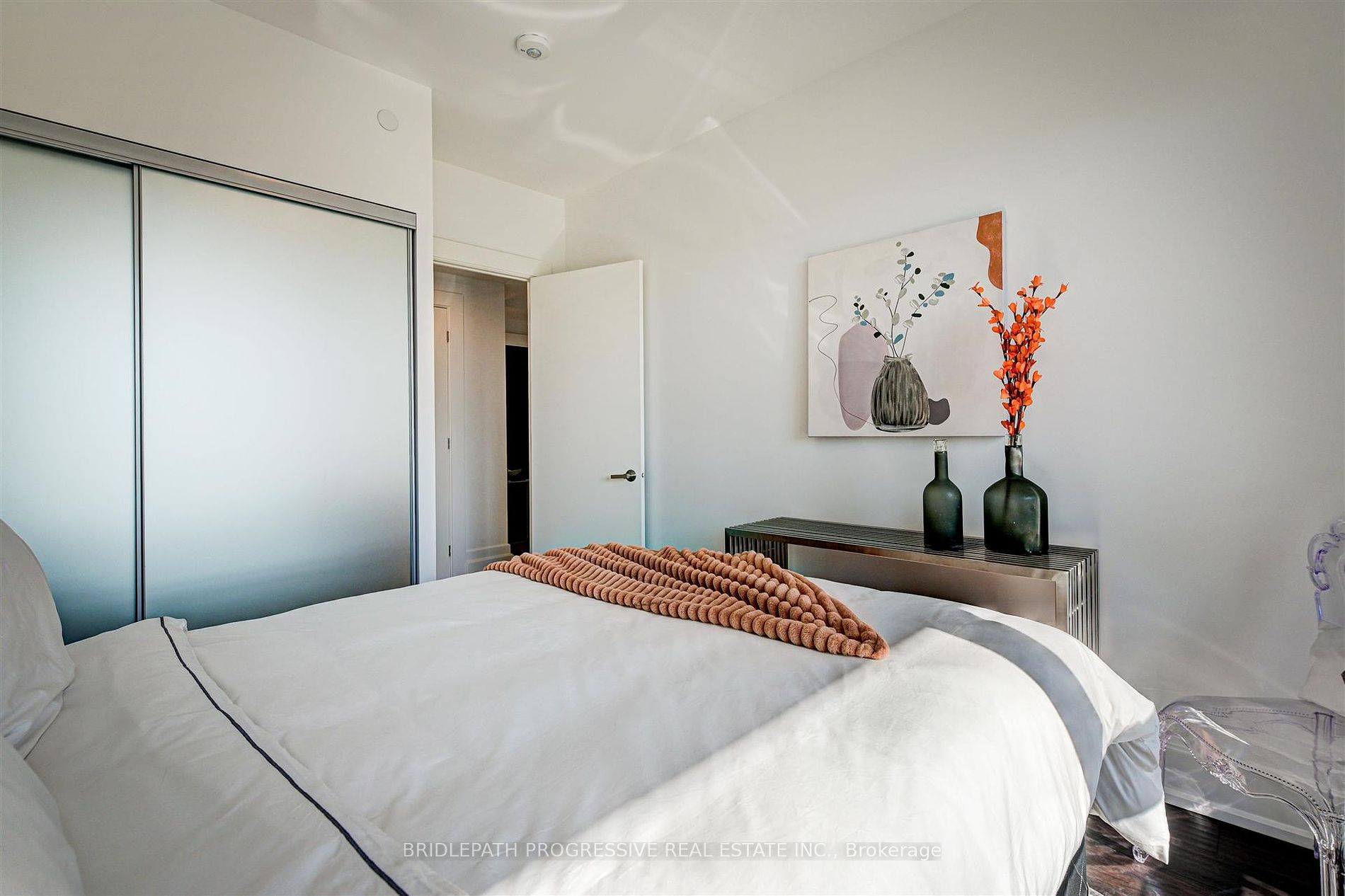 3 Southvale Drive, #301