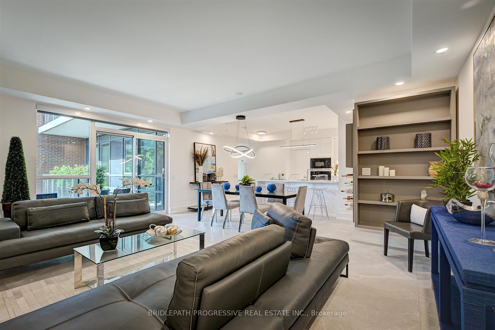3 Southvale Drive, #301