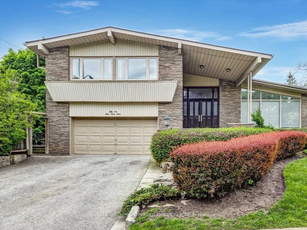 51 Blue Forest Dr