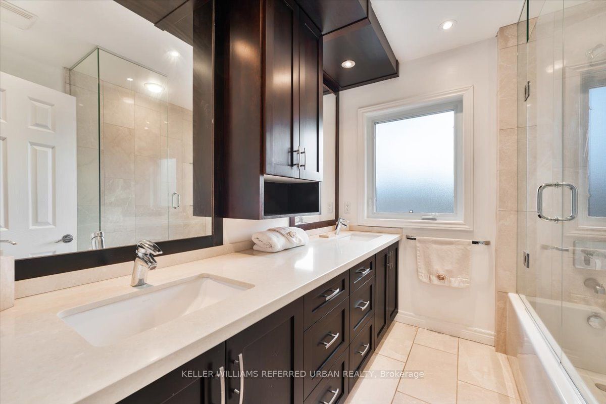 51 Blue Forest Dr