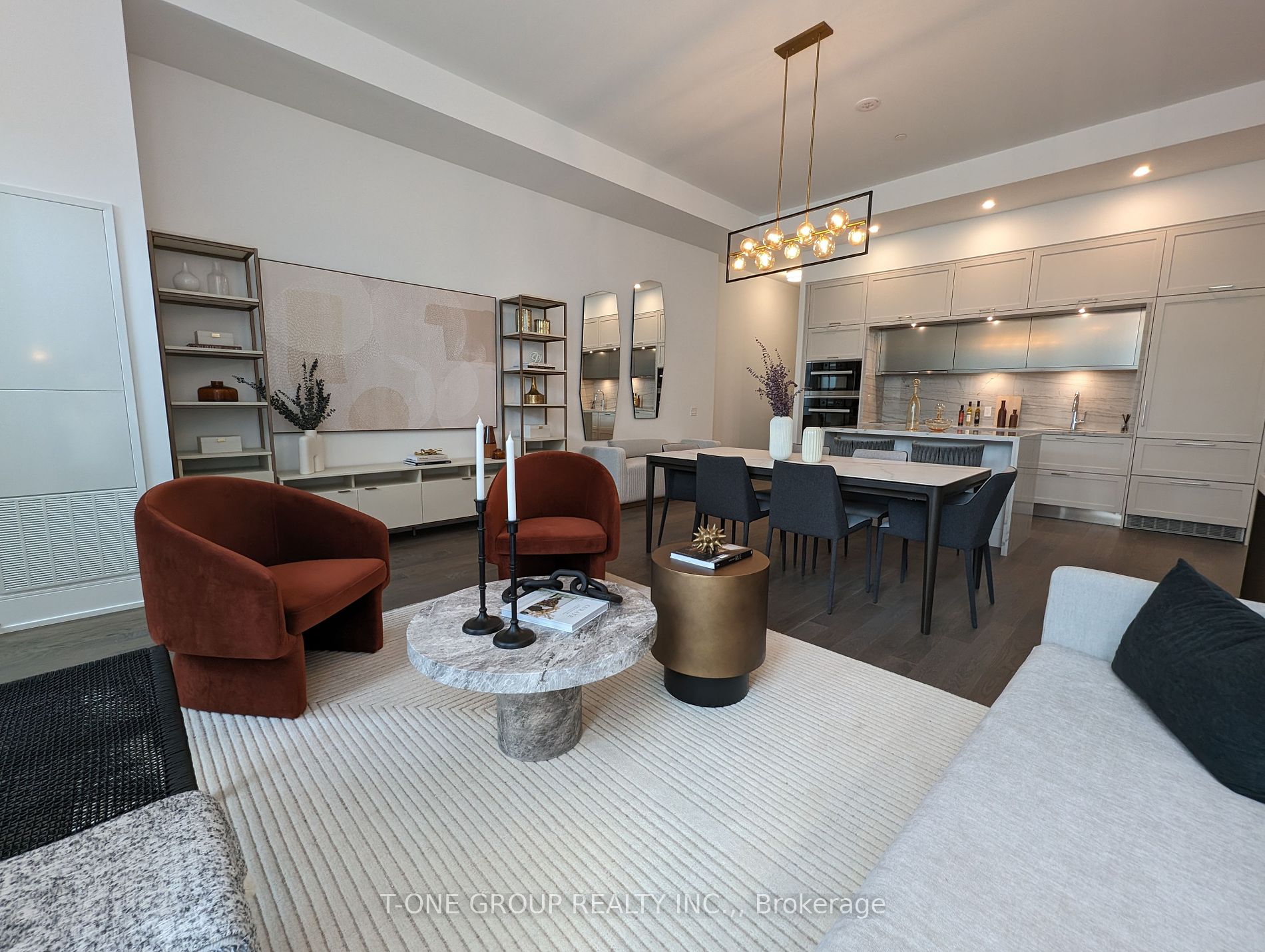 20 Inn On The Park Drive, #242