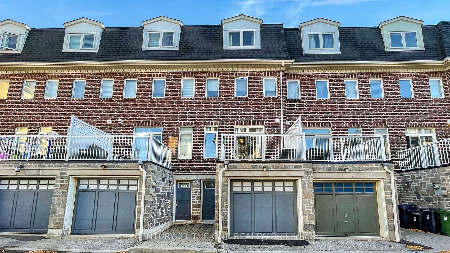 126B Finch Avenue W