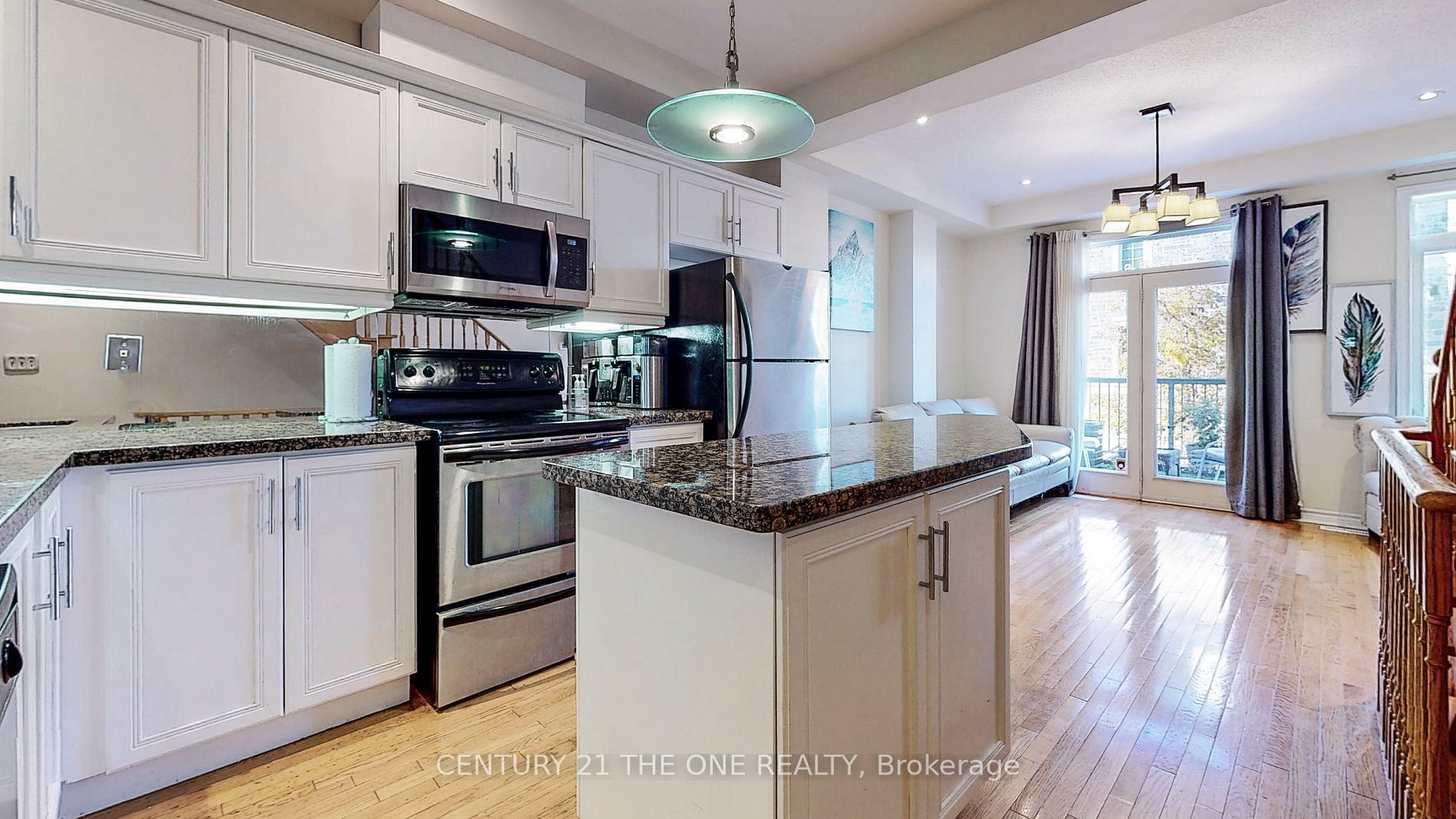 126B Finch Avenue W