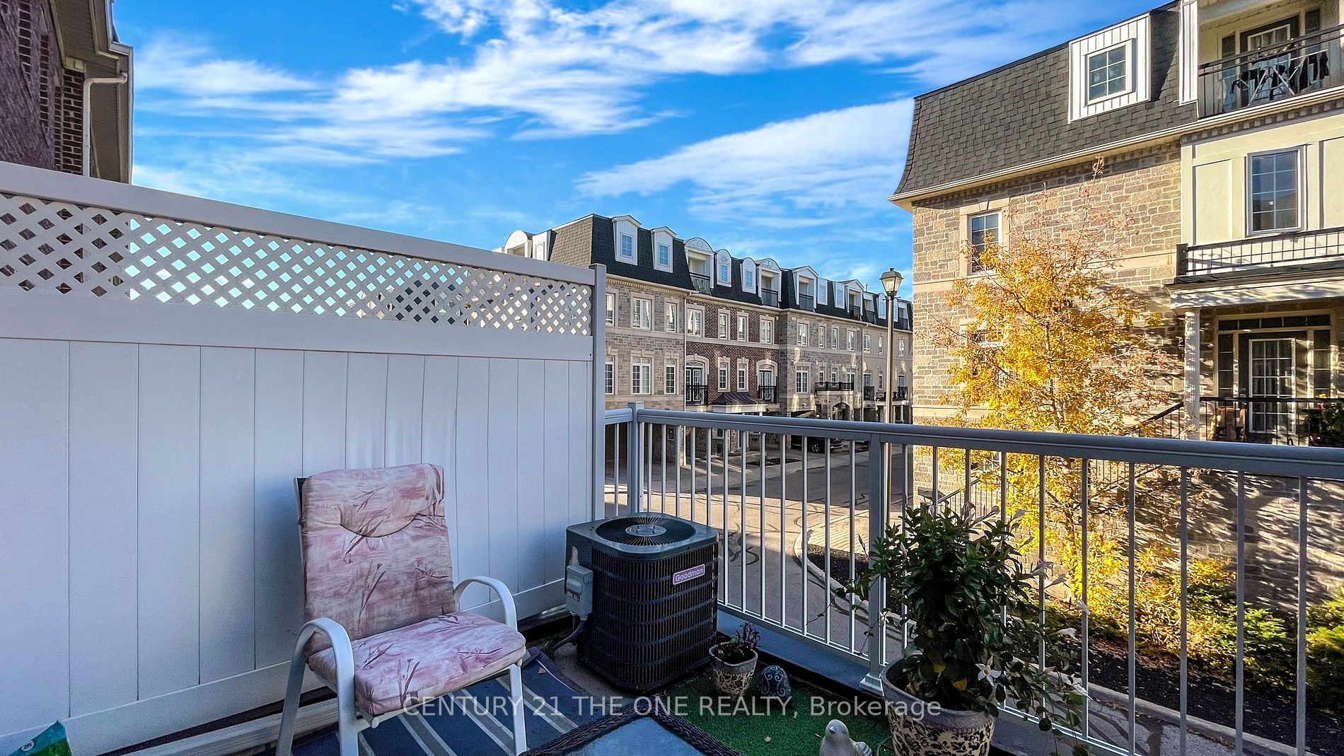 126B Finch Avenue W