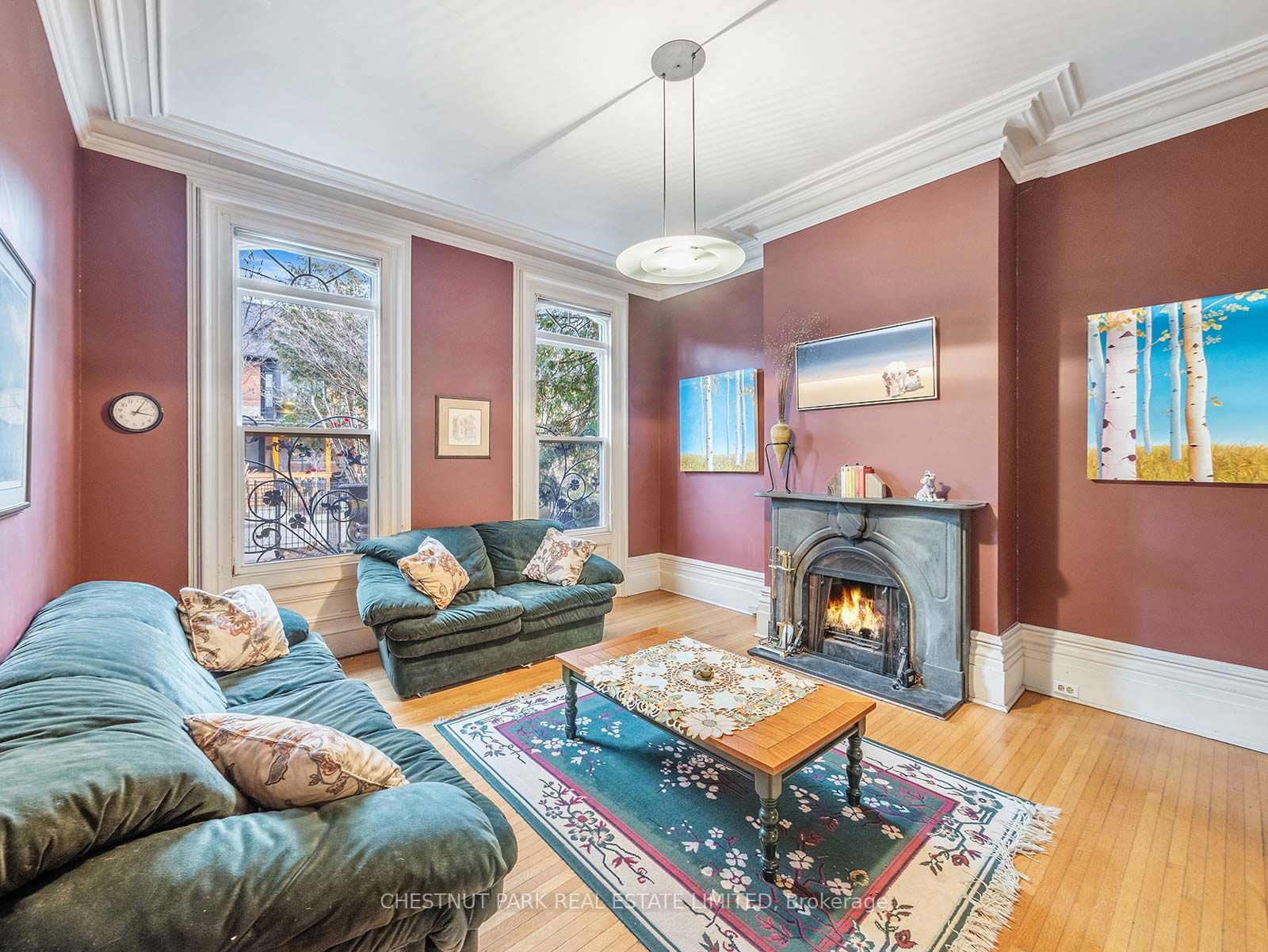 126 Seaton St