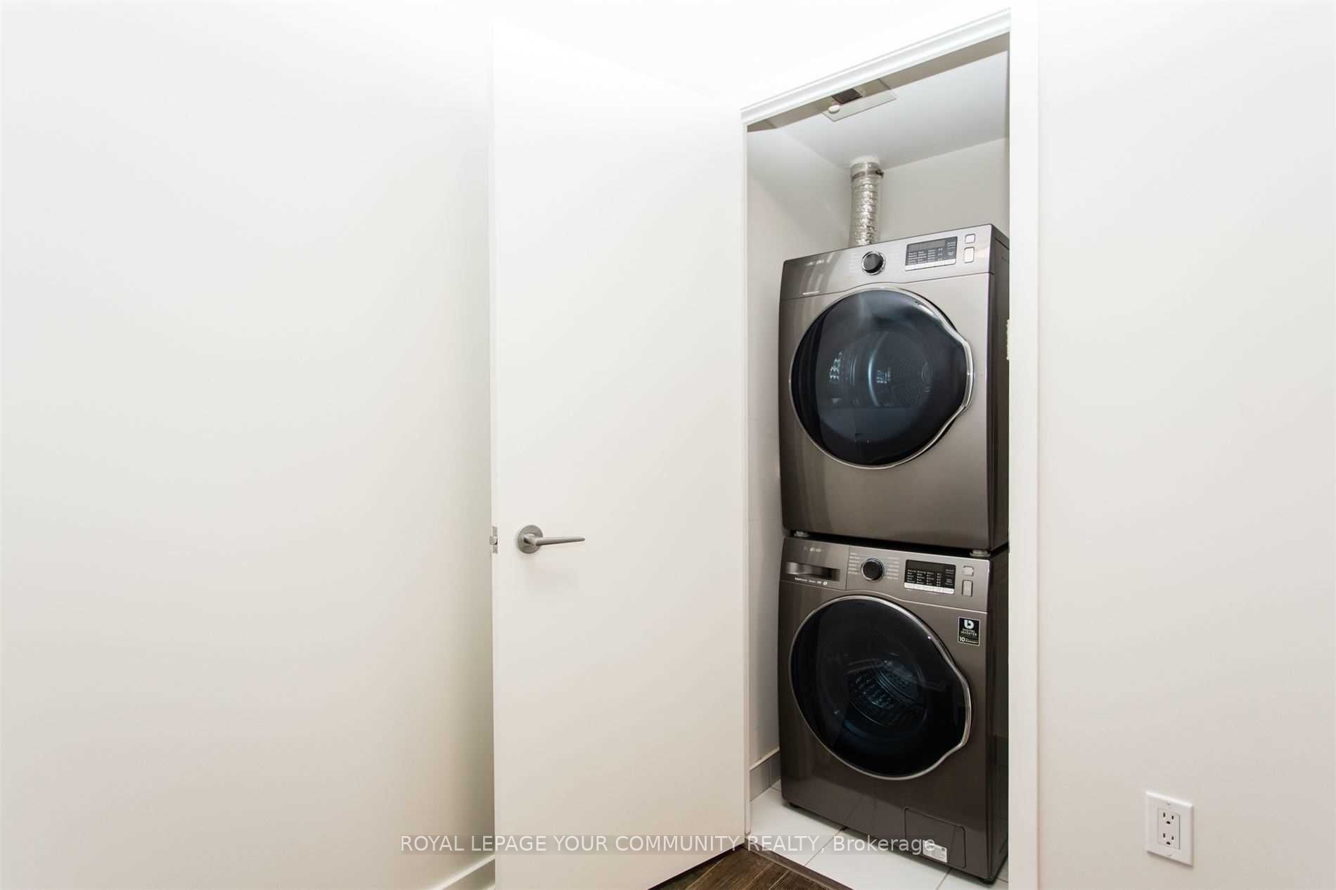 151 Dan Leckie Way, #509