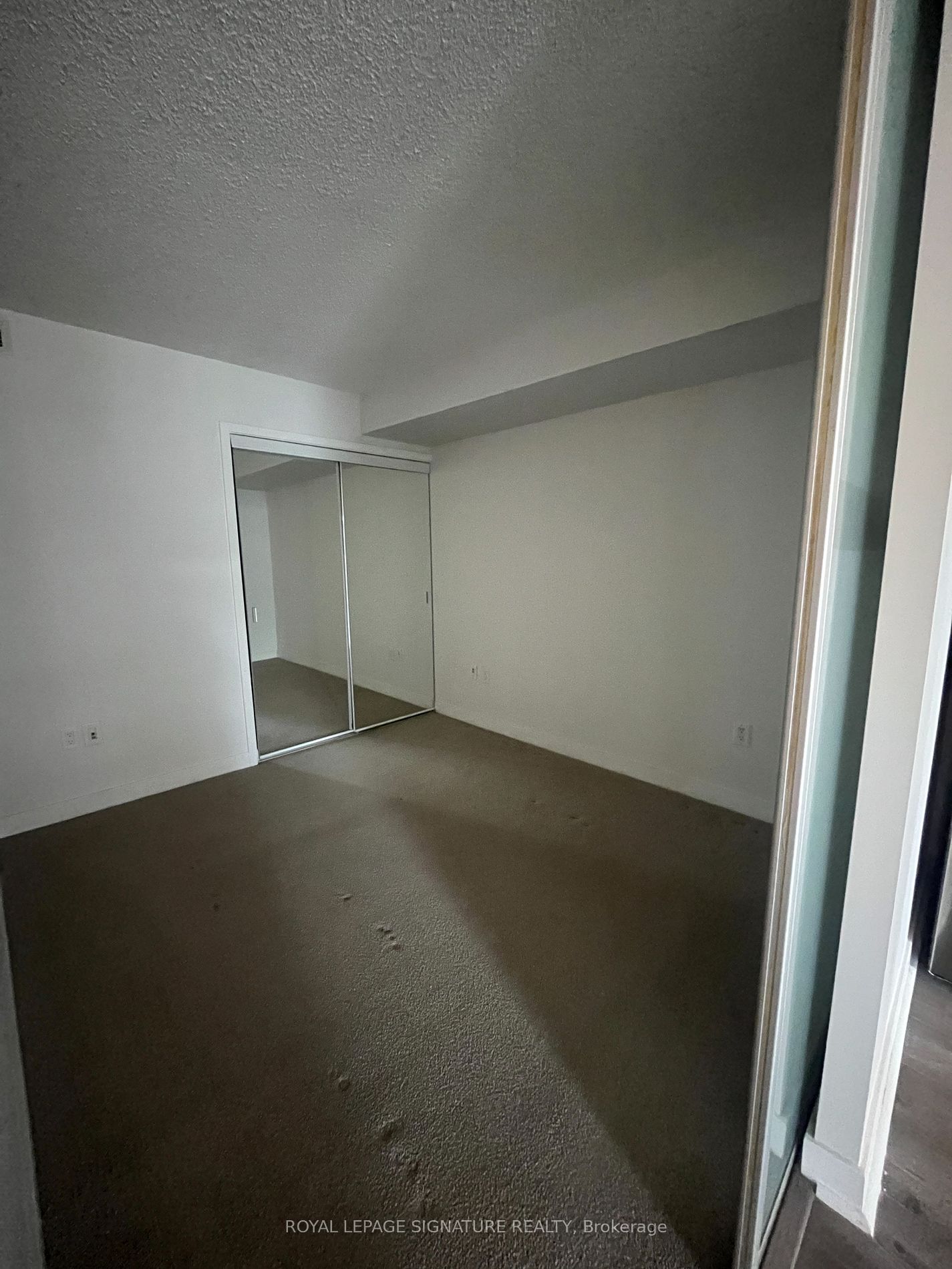4K Spadina Ave, #317