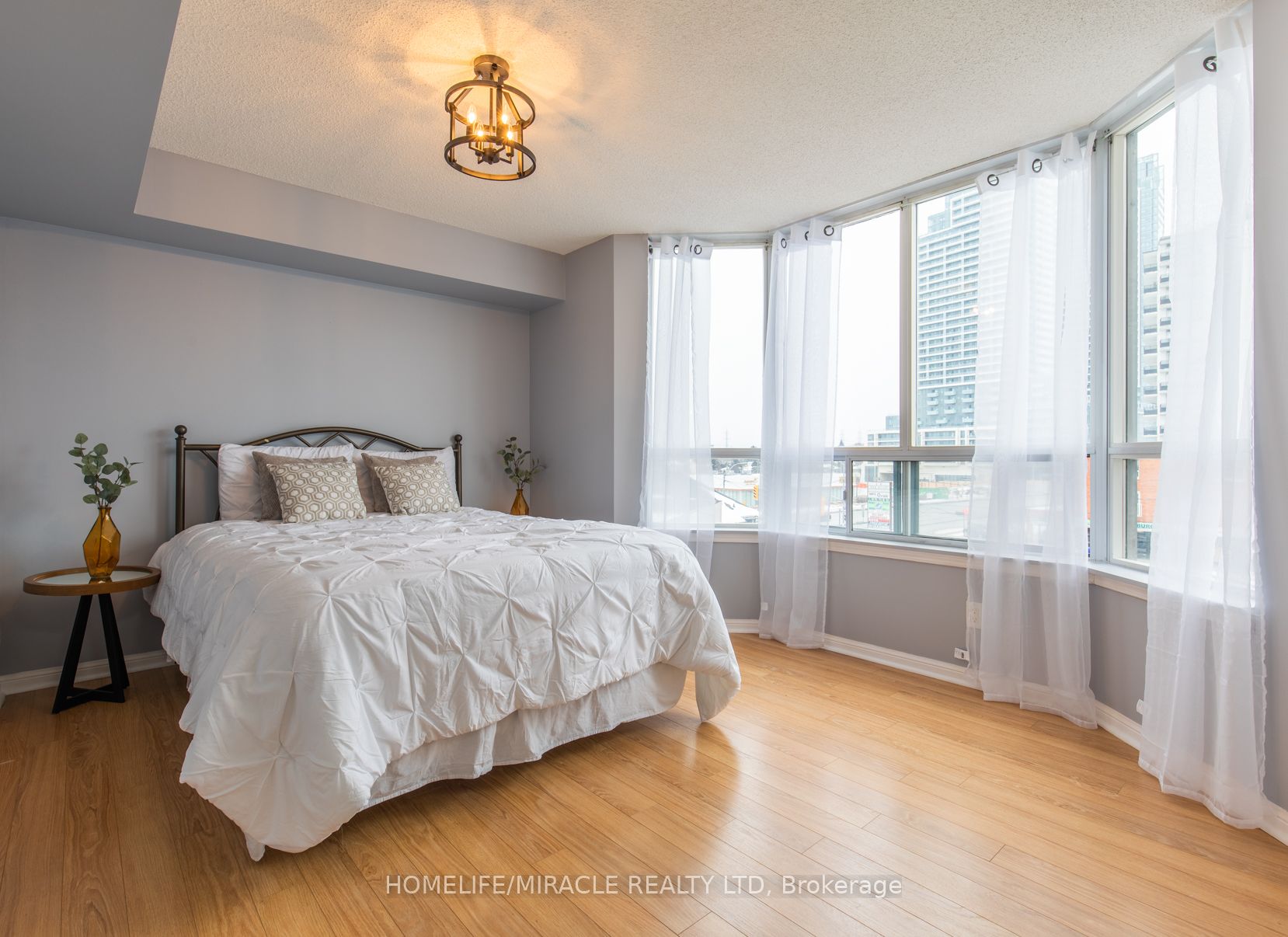 5940 Yonge Street, #501