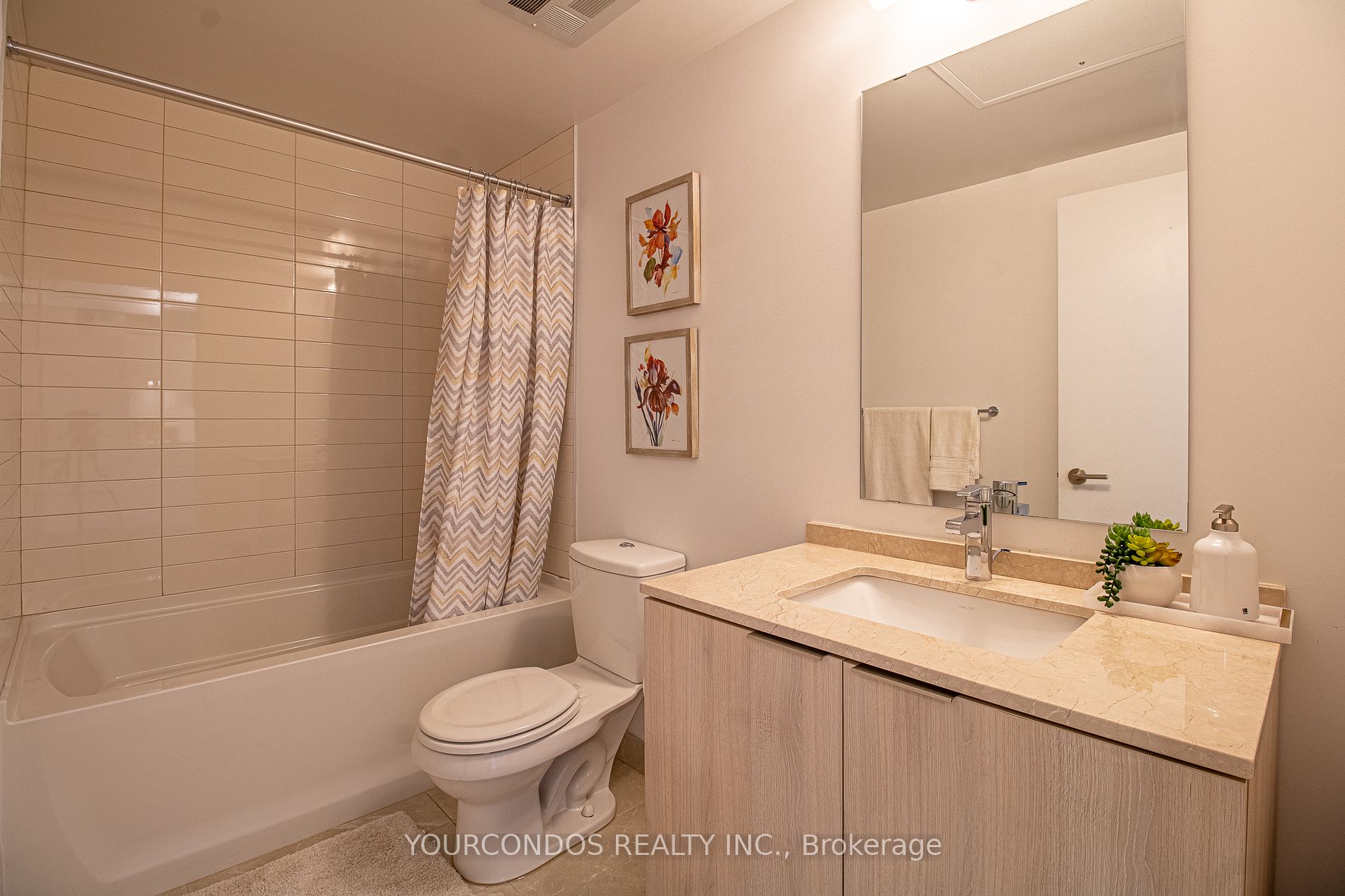 11 Wellesley St W, #2009