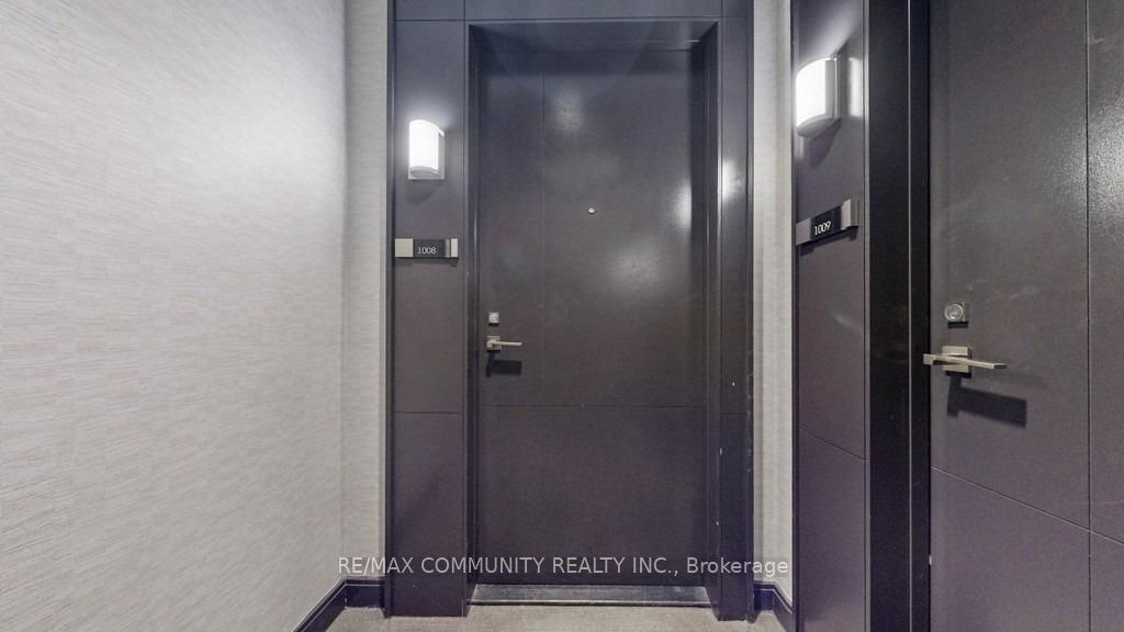 120 Harrison Garden Boulevard, #1008