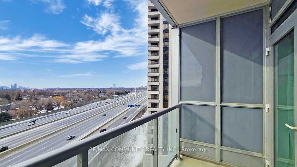120 Harrison Garden Boulevard, #1008