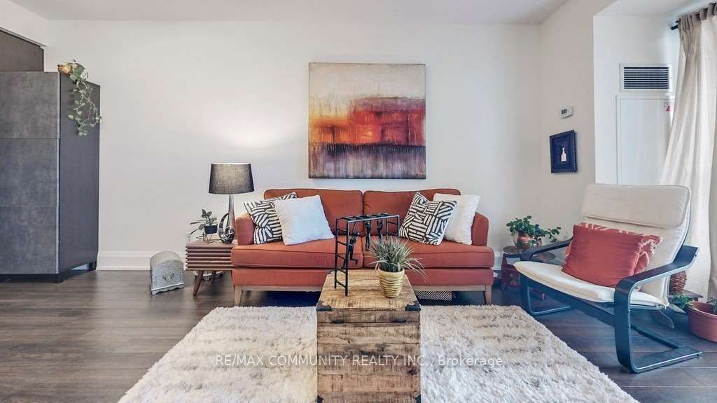 120 Harrison Garden Boulevard, #1008