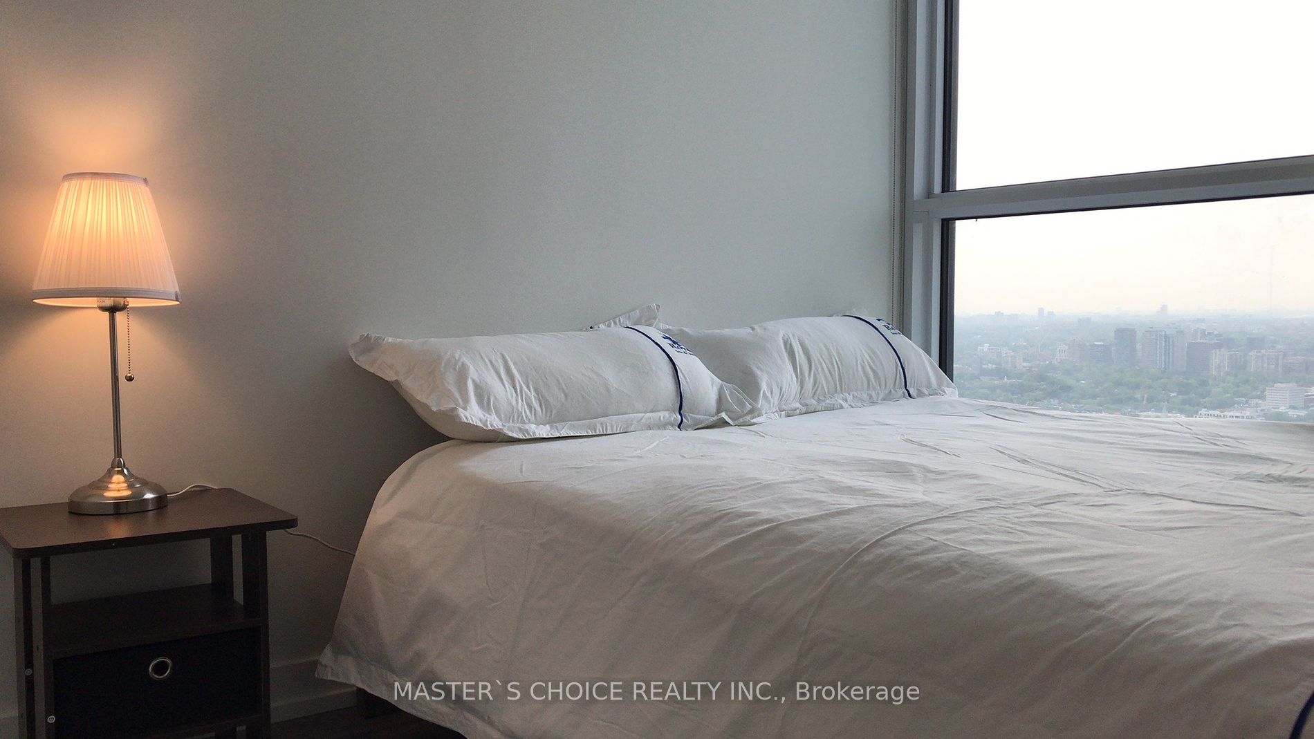 395 Bloor Street E #5405