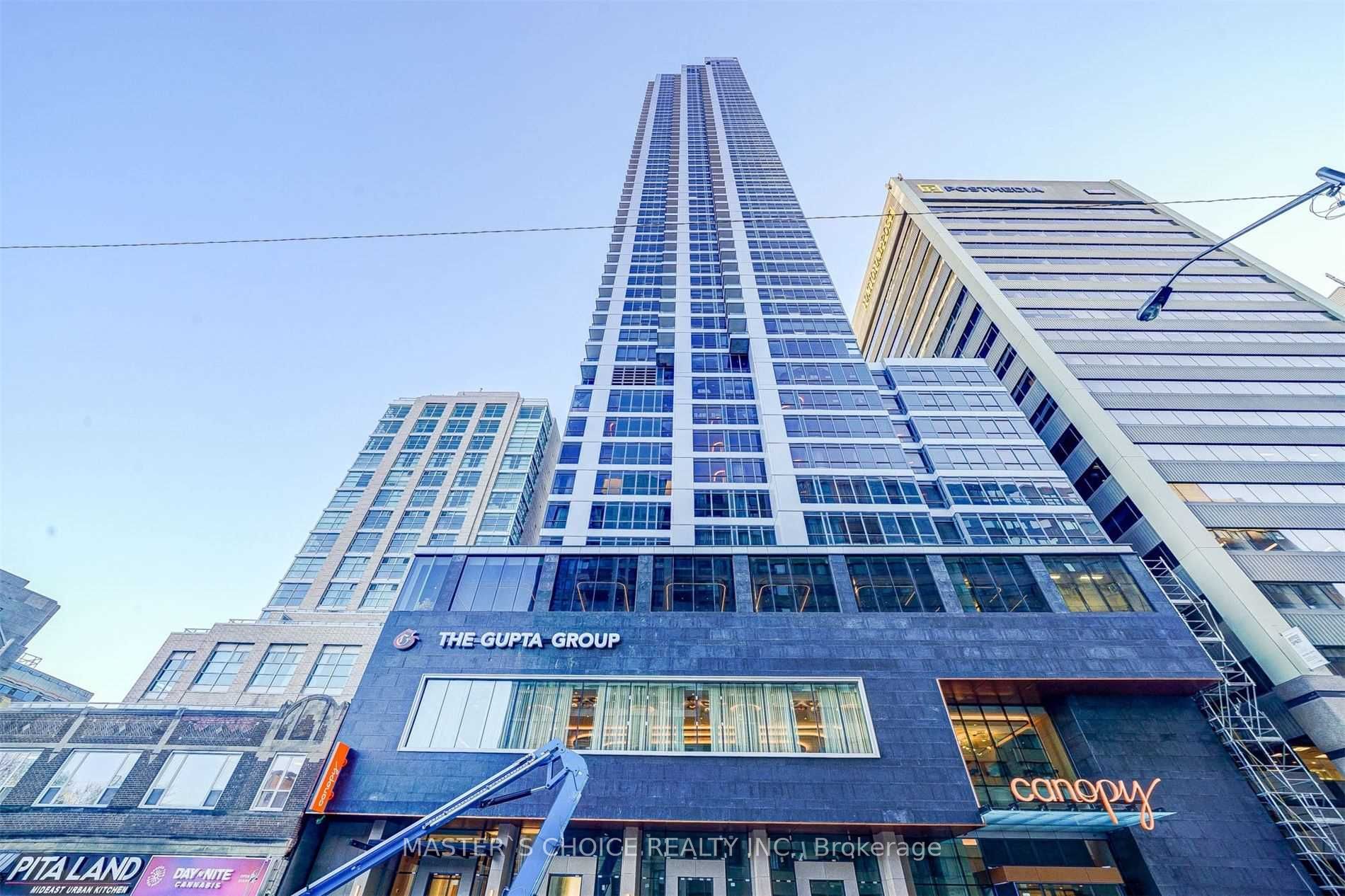 395 Bloor Street E #5405