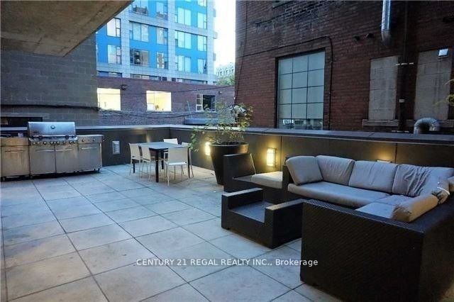 32 Camden St, #201