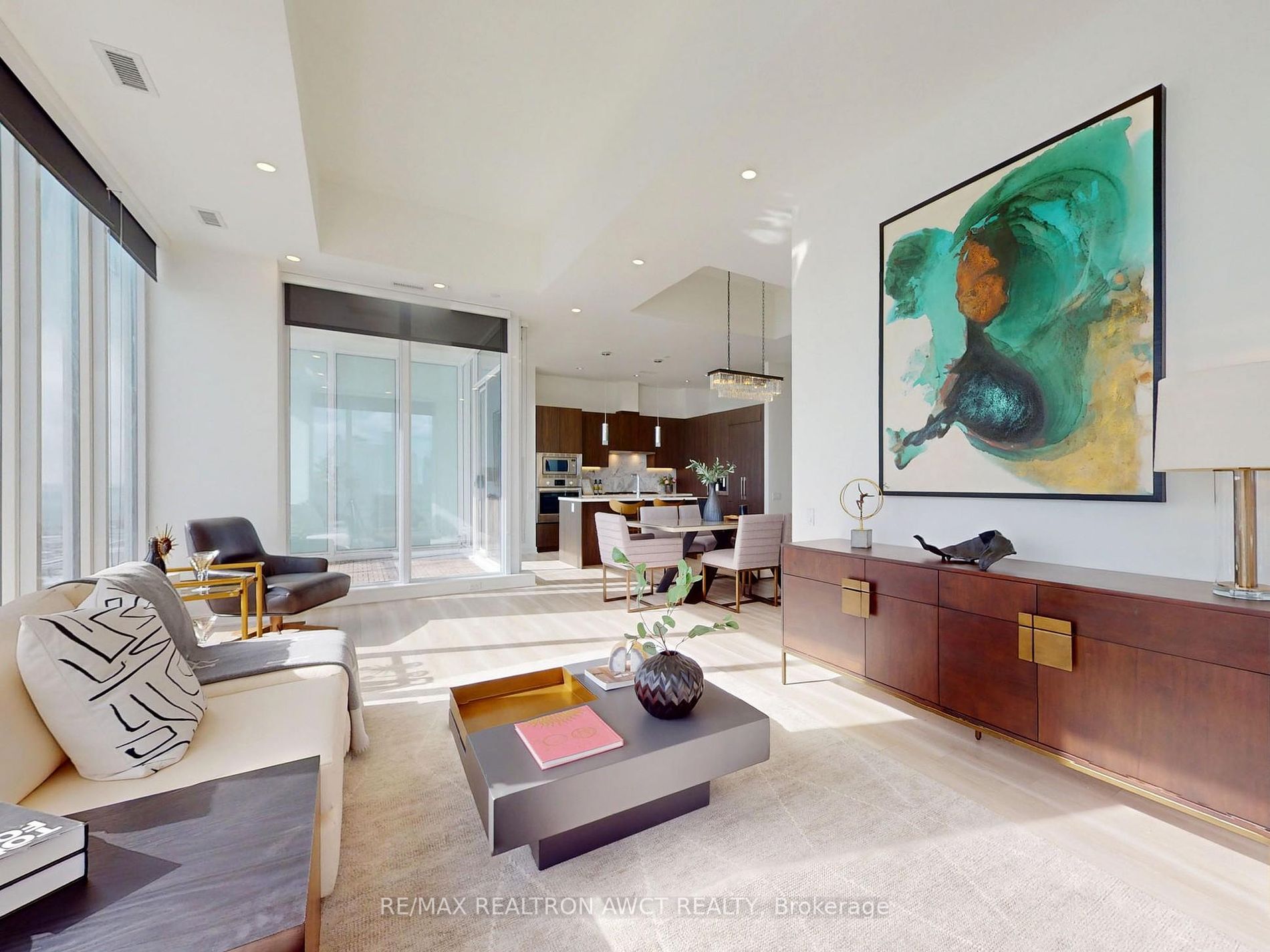 17 Bathurst St, #Ph02