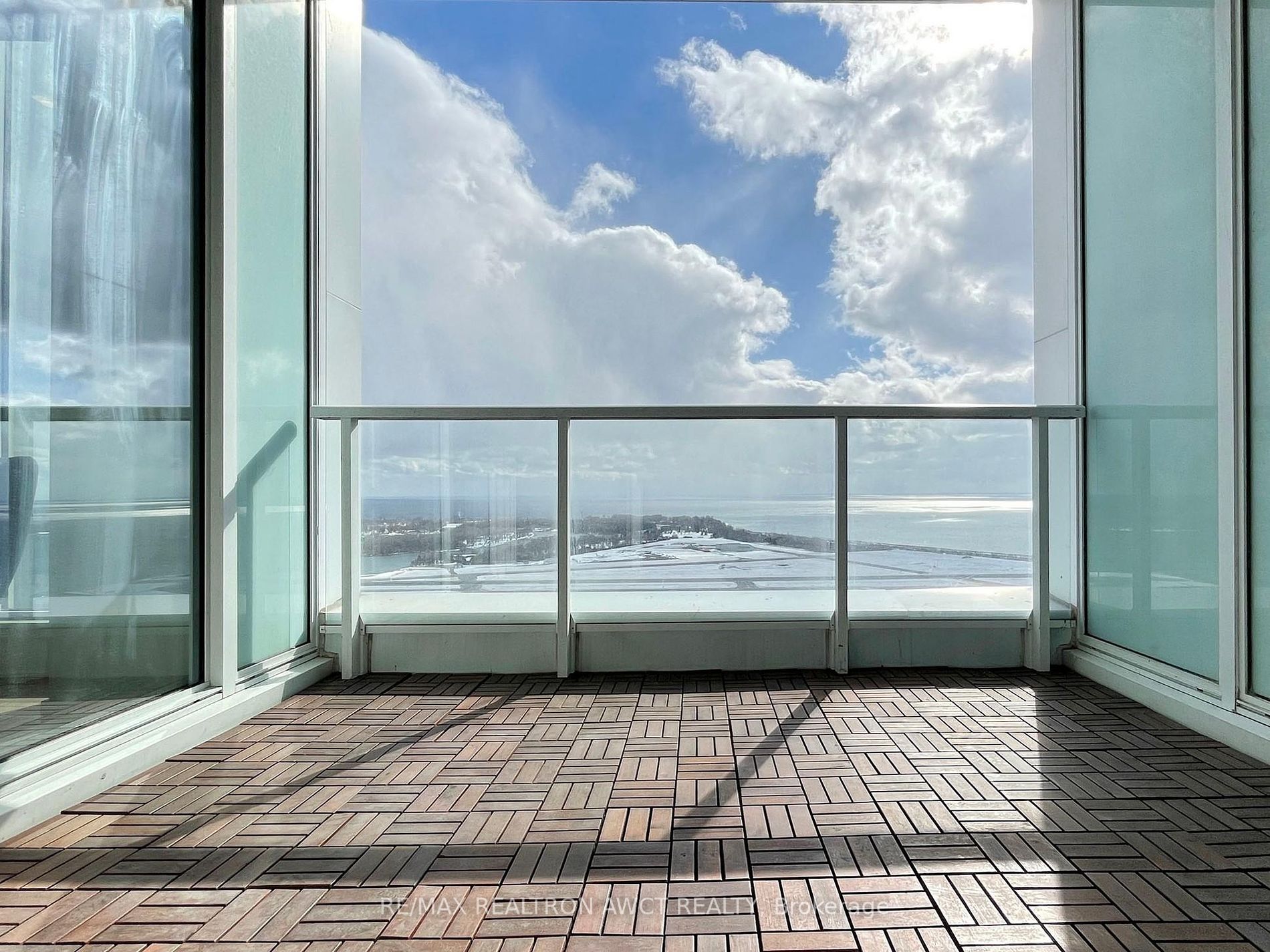 17 Bathurst St, #Ph02