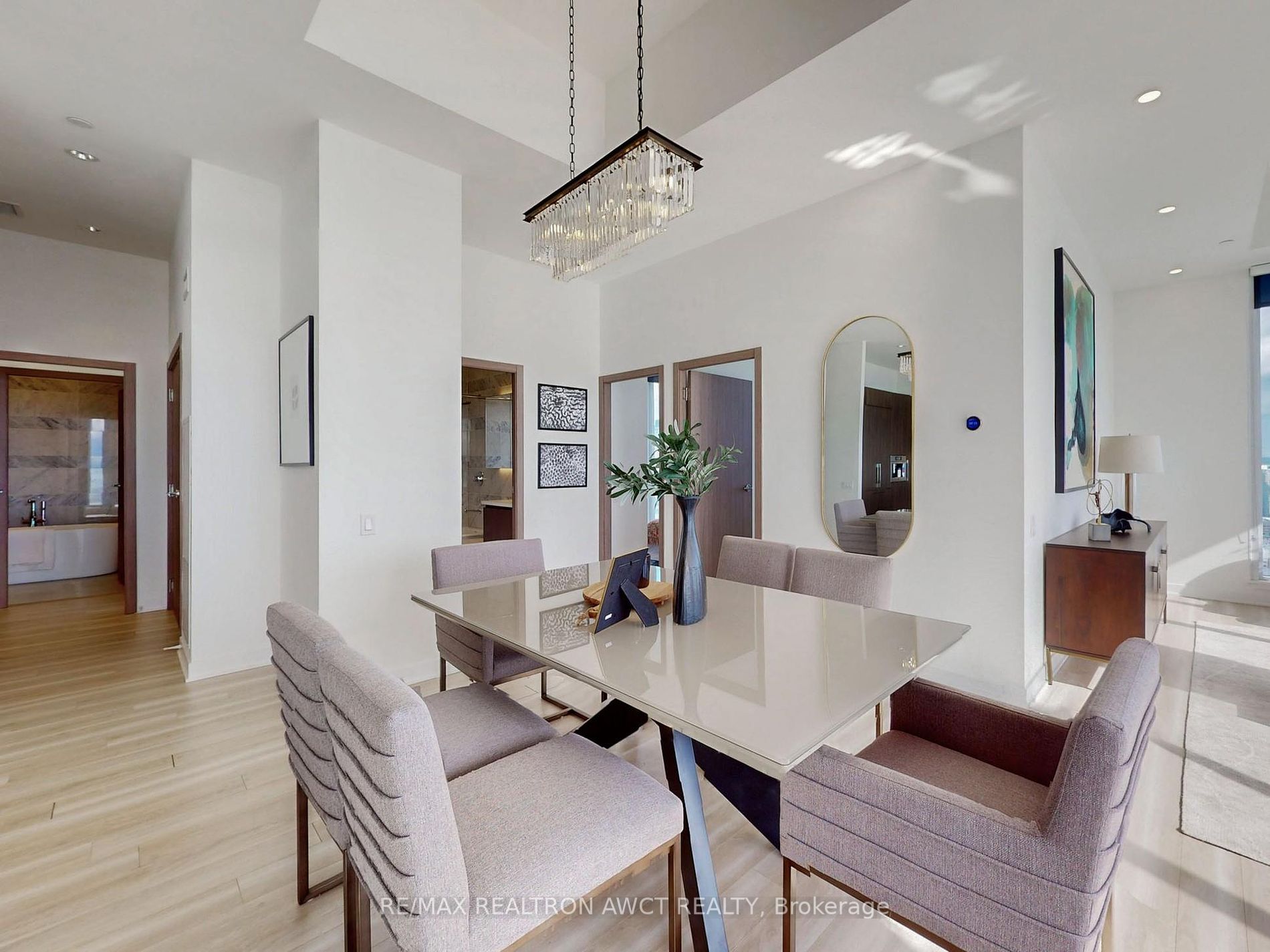 17 Bathurst St, #Ph02