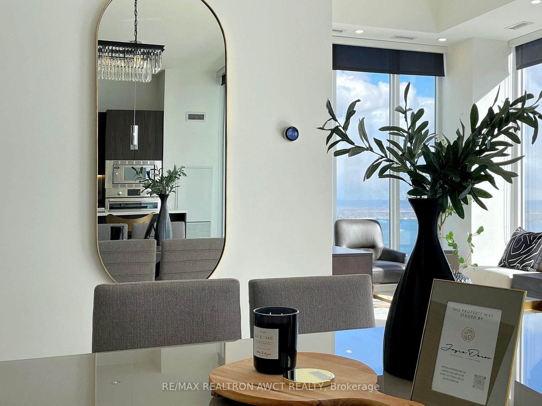 17 Bathurst St, #Ph02
