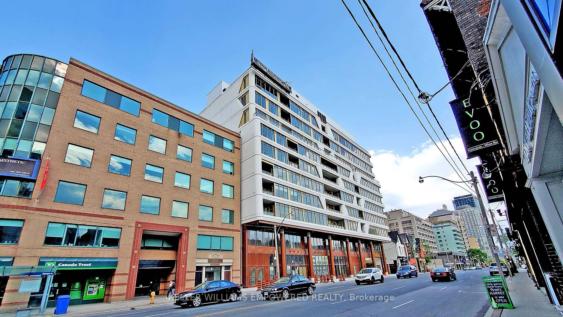 151 Avenue Rd, #603
